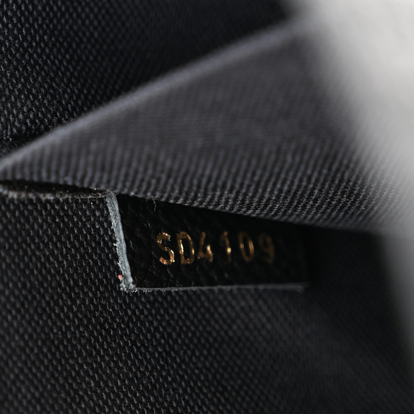 Empreinte Pochette Felicie Chain Wallet Black