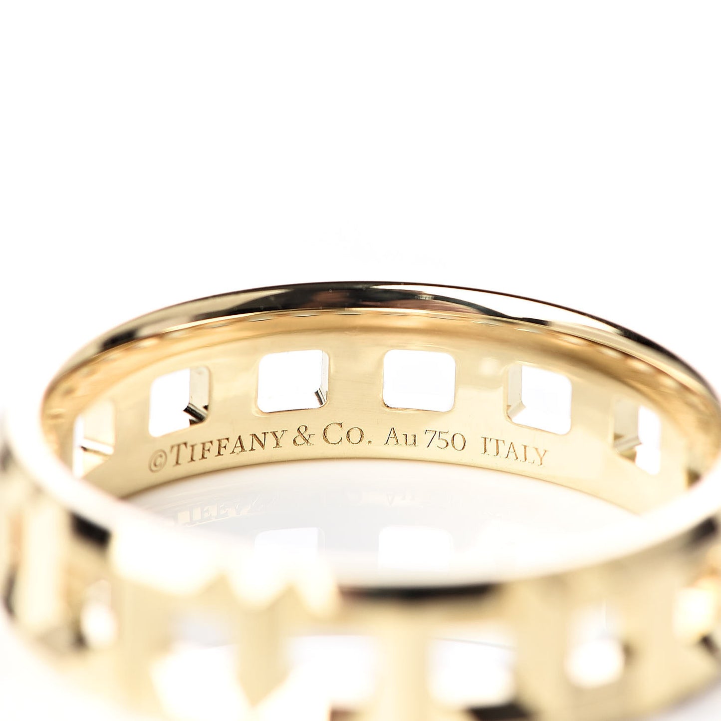 18K Yellow Gold T True Wide Ring 57 8