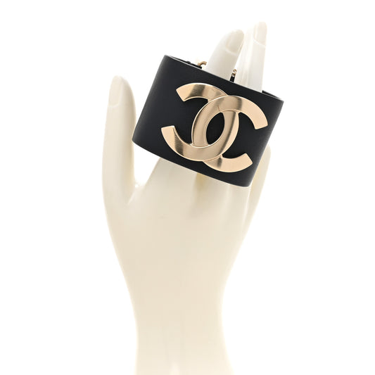 Calfskin CC Wide Cuff S Black Gold