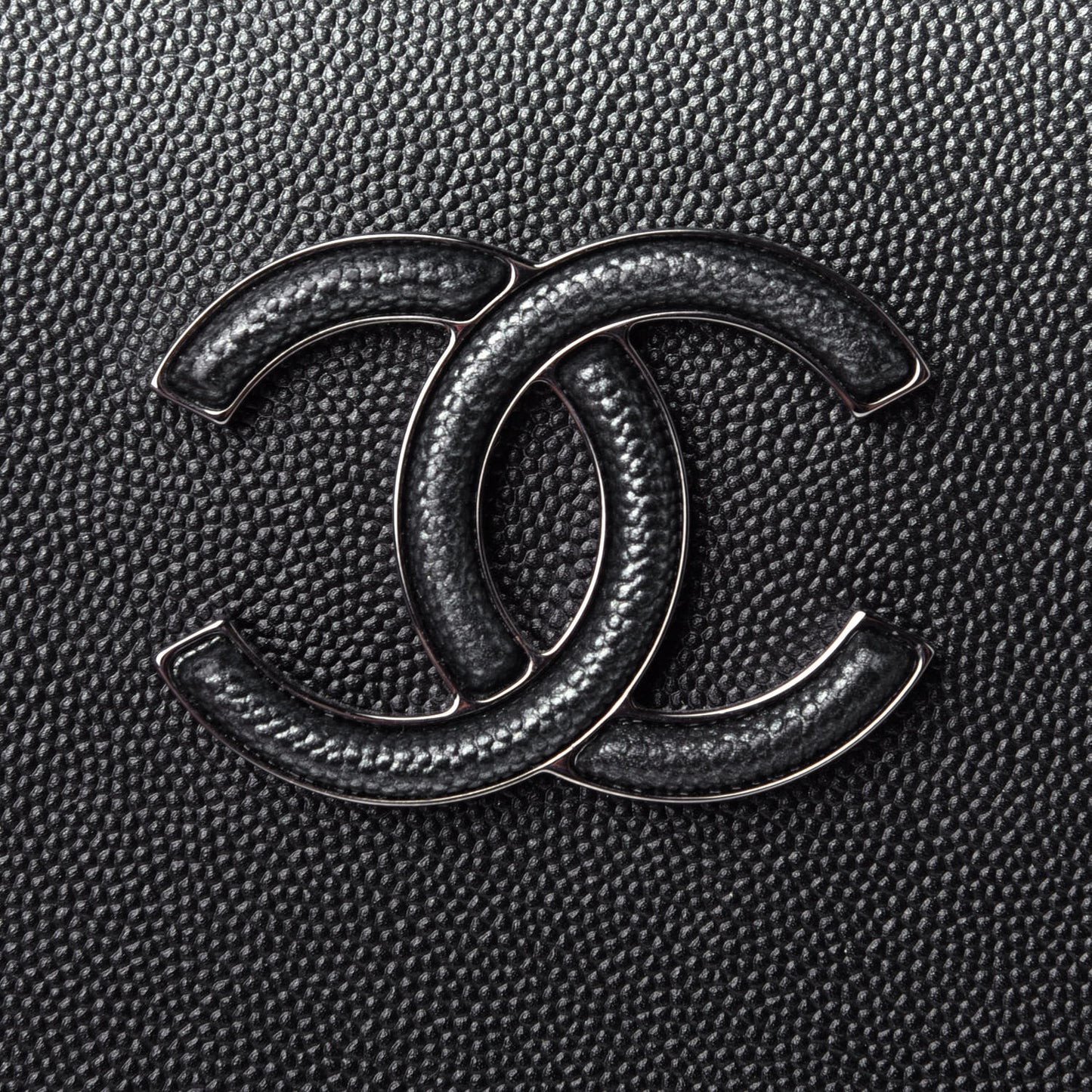 Metallic Caviar Small Coco Curve Vanity Bag Black Ruthenium