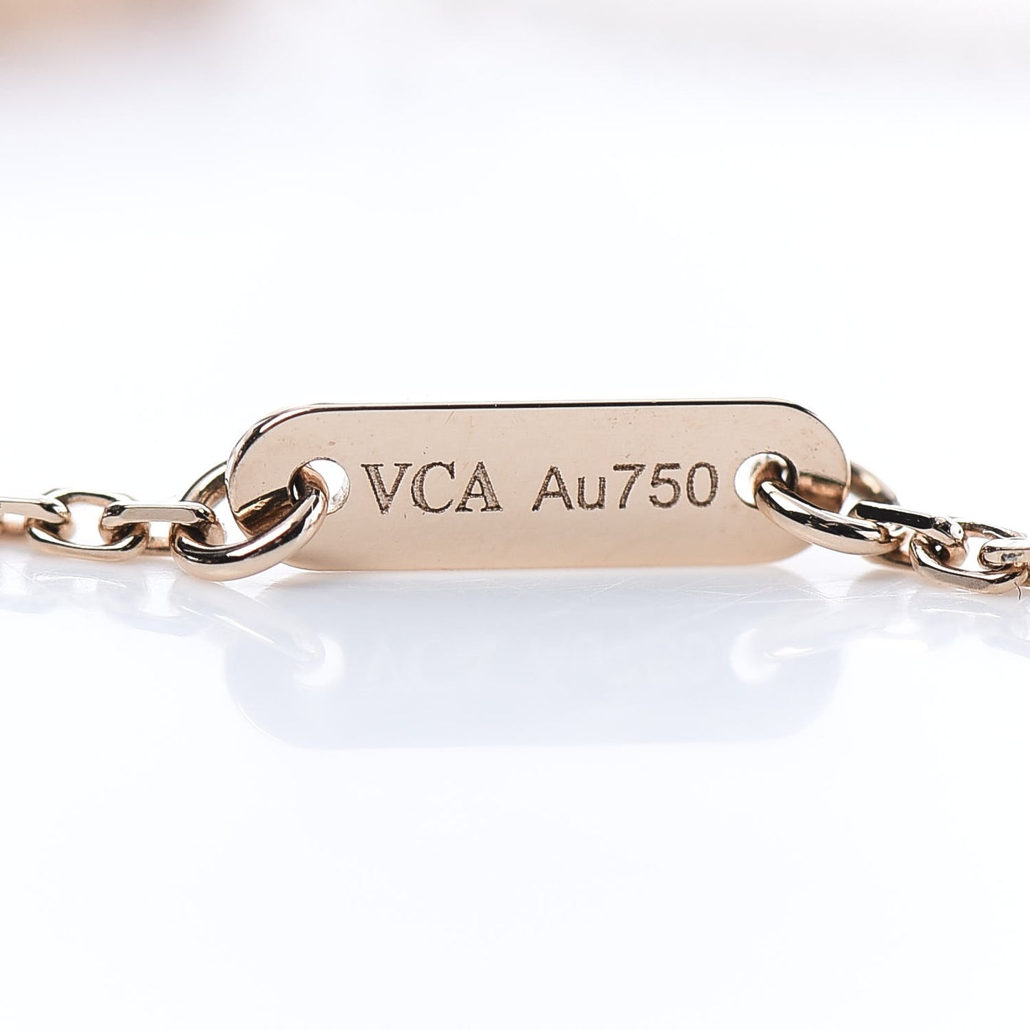 18K Rose Gold Carnelian Sweet Alhambra Bracelet
