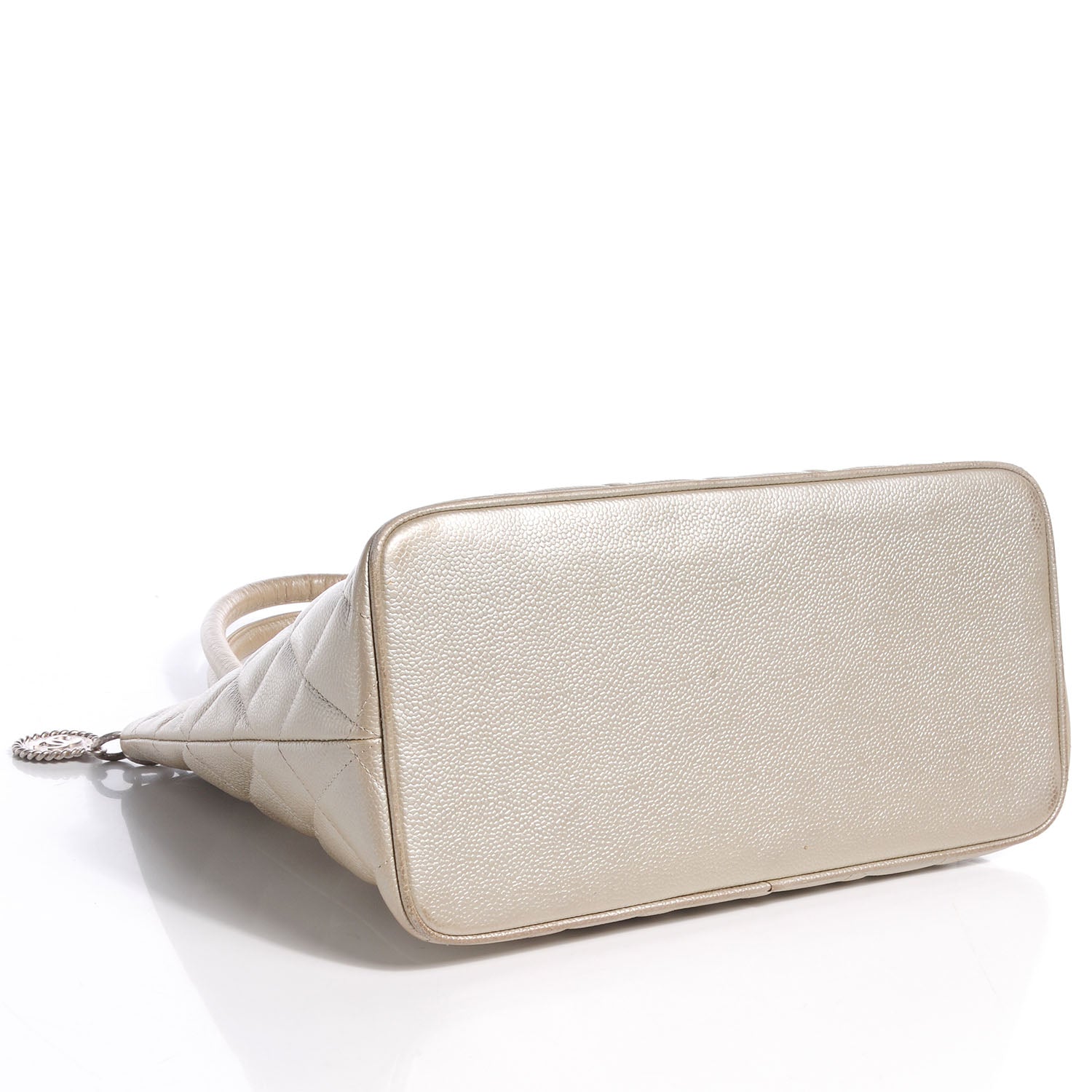 Chanel Caviar Medallion CC Tote Pearl 4 of 8