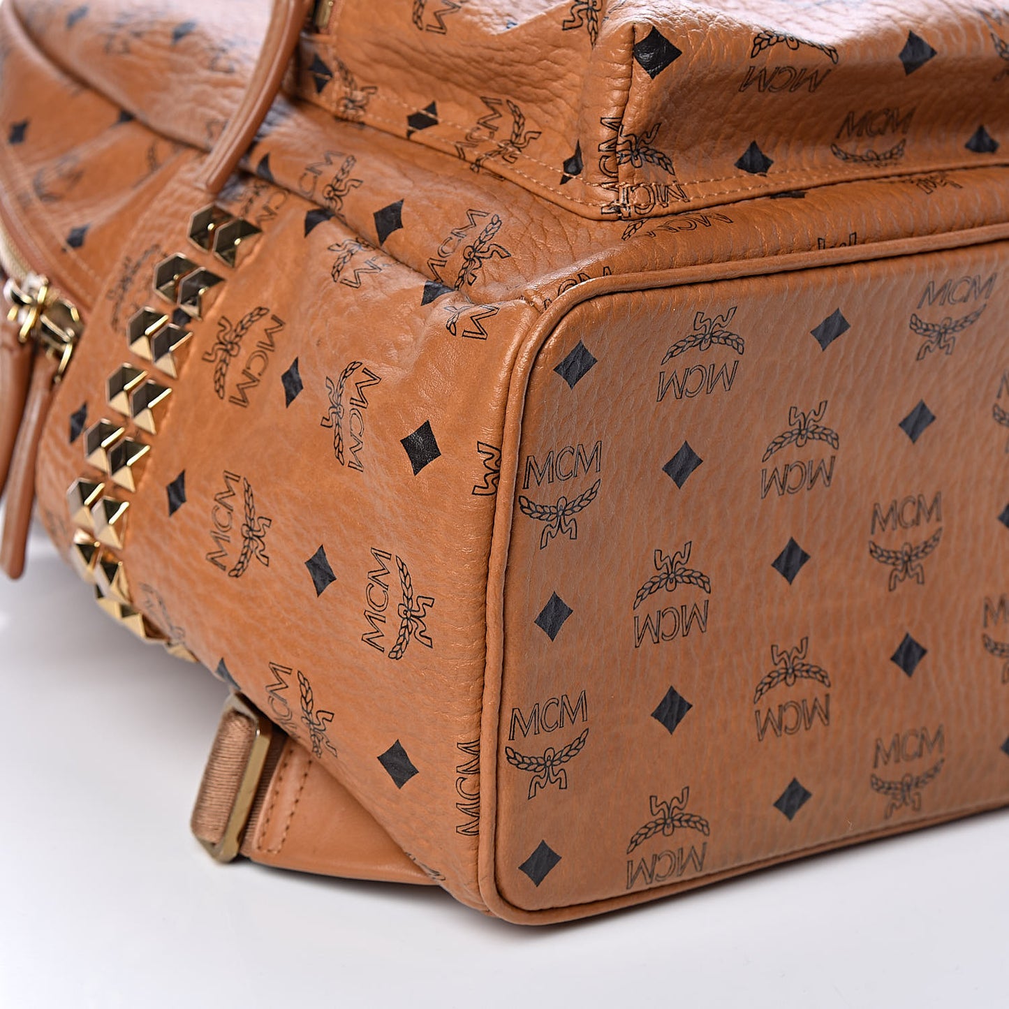 Visetos Medium Side Studs Stark Backpack Cognac