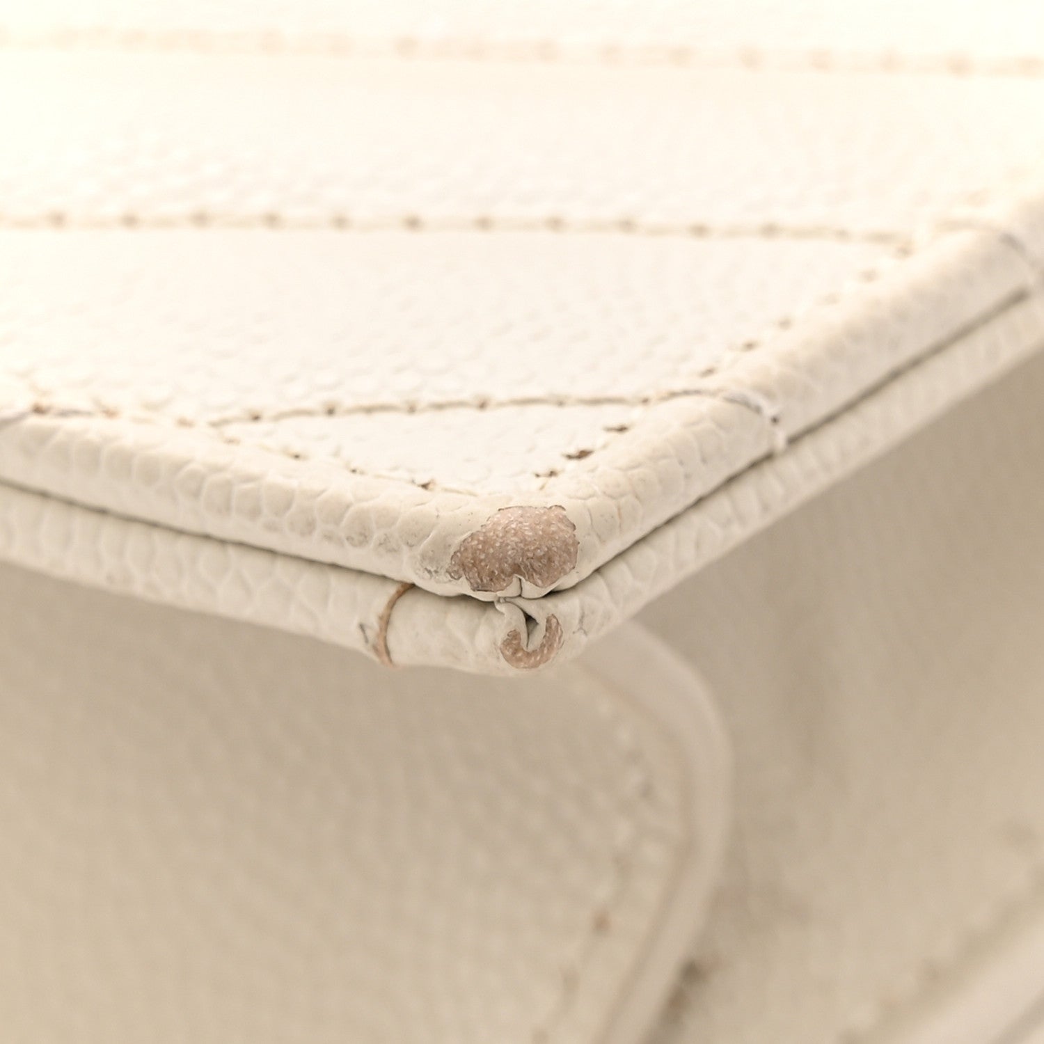 Saint Laurent Grain De Poudre Matelasse Chevron Monogram Envelope Chain Wallet Crema Soft 12 of 13