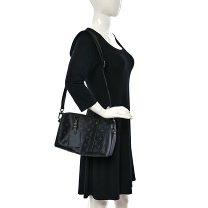 Louis Vuitton Reverse Monogram Eclipse City Keepall 2 of 8