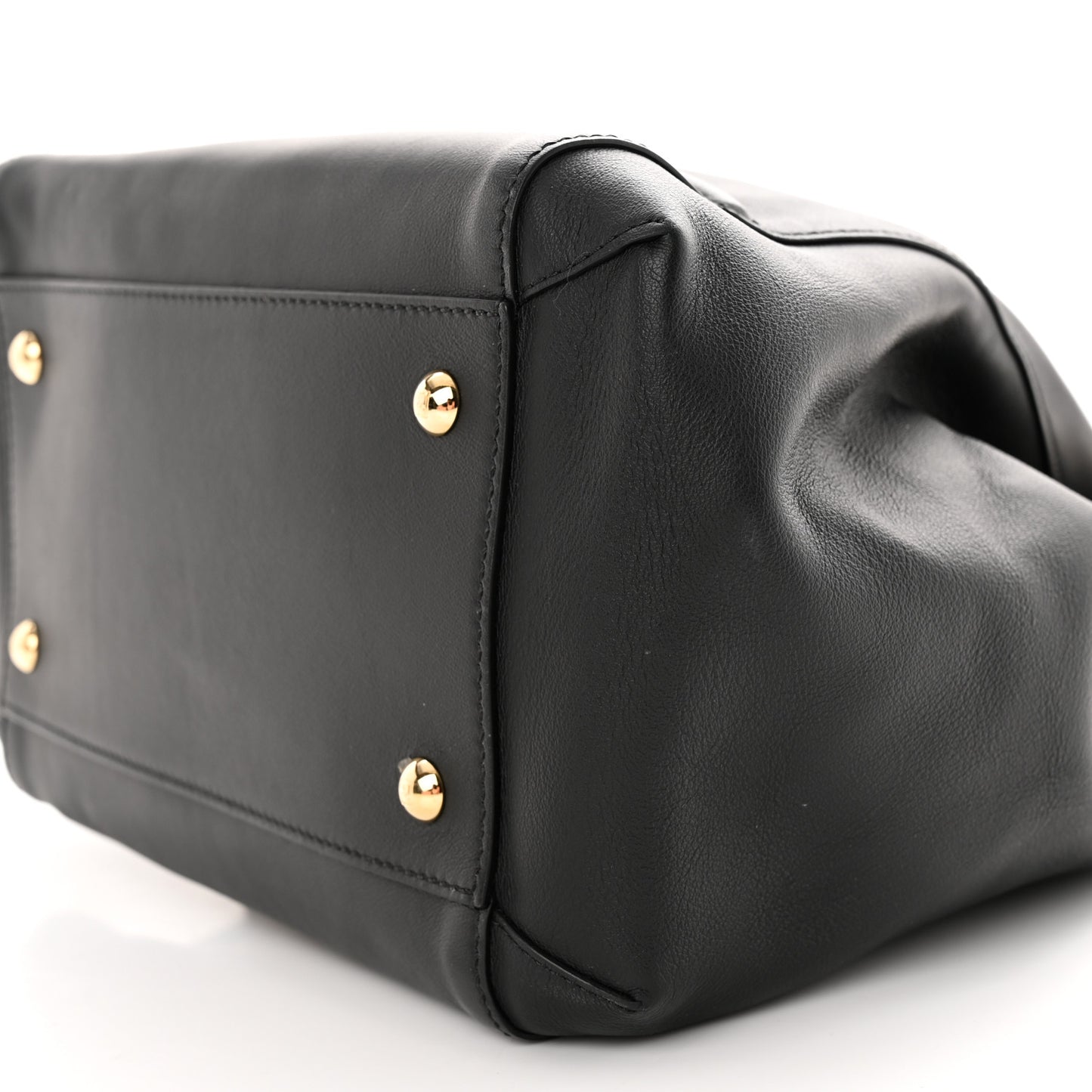 Vitello Grace King Karligraphy Chain Bucket Bag Black Bisquit