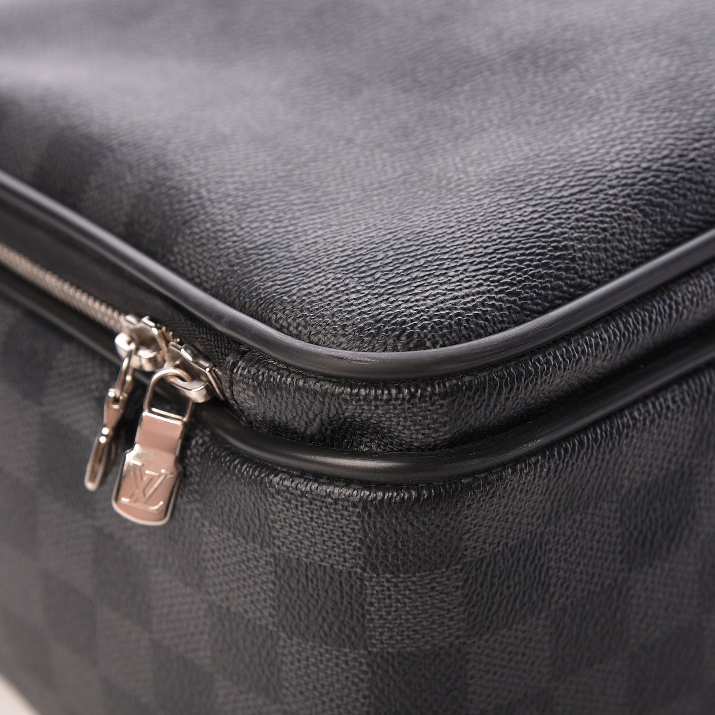 Damier Graphite Icare