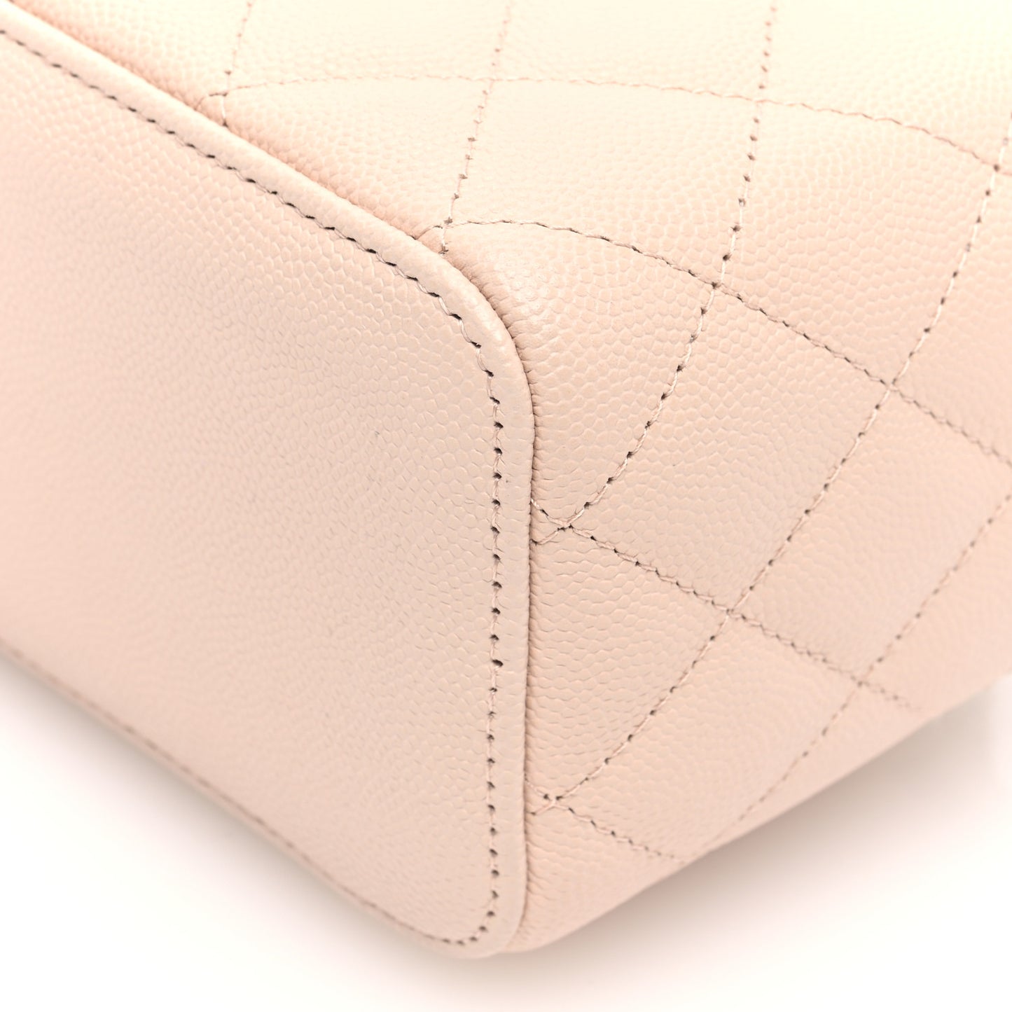 Caviar Quilted Small Vanity Case With Chain Light Beige