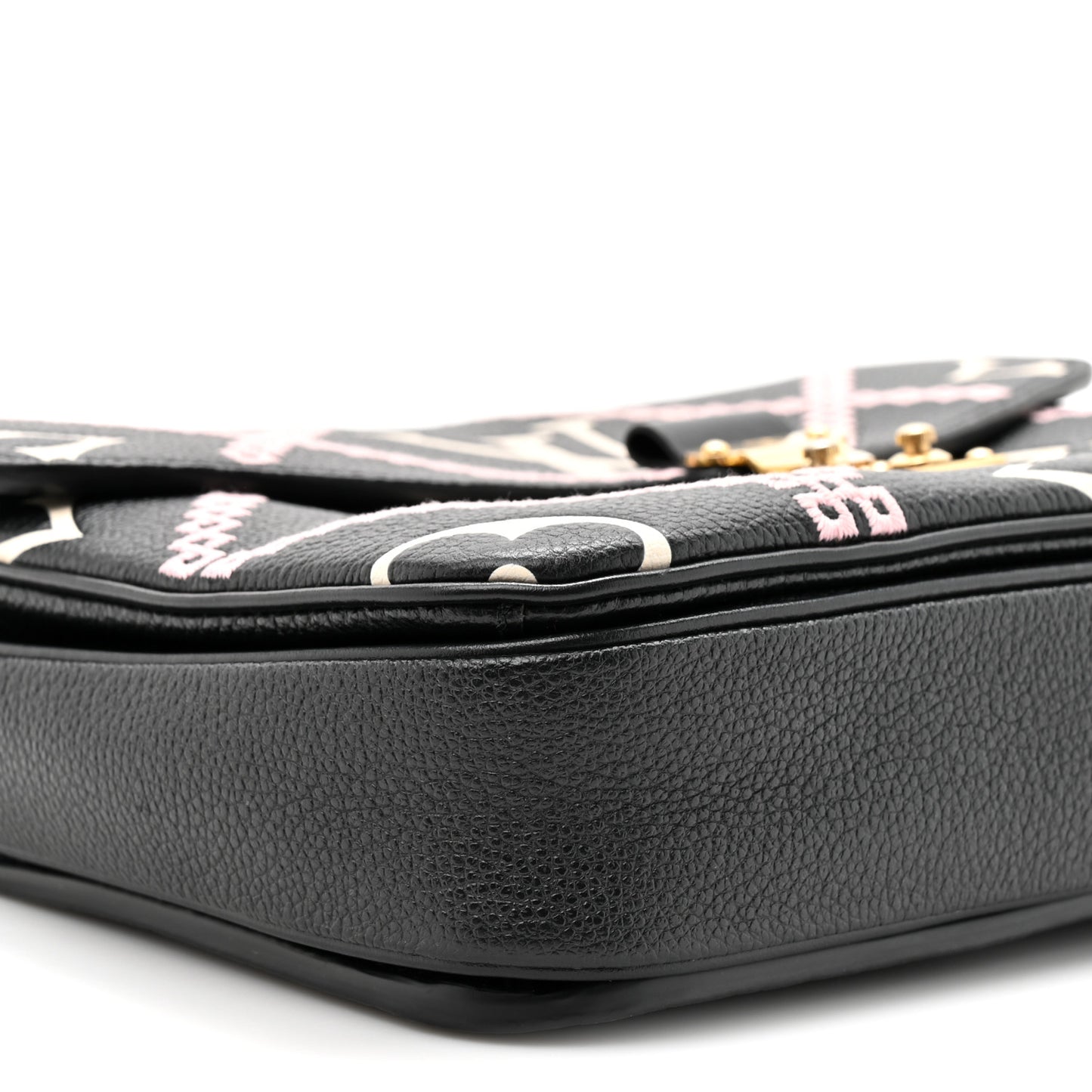 Empreinte Monogram Giant Broderies Pochette Metis Black
