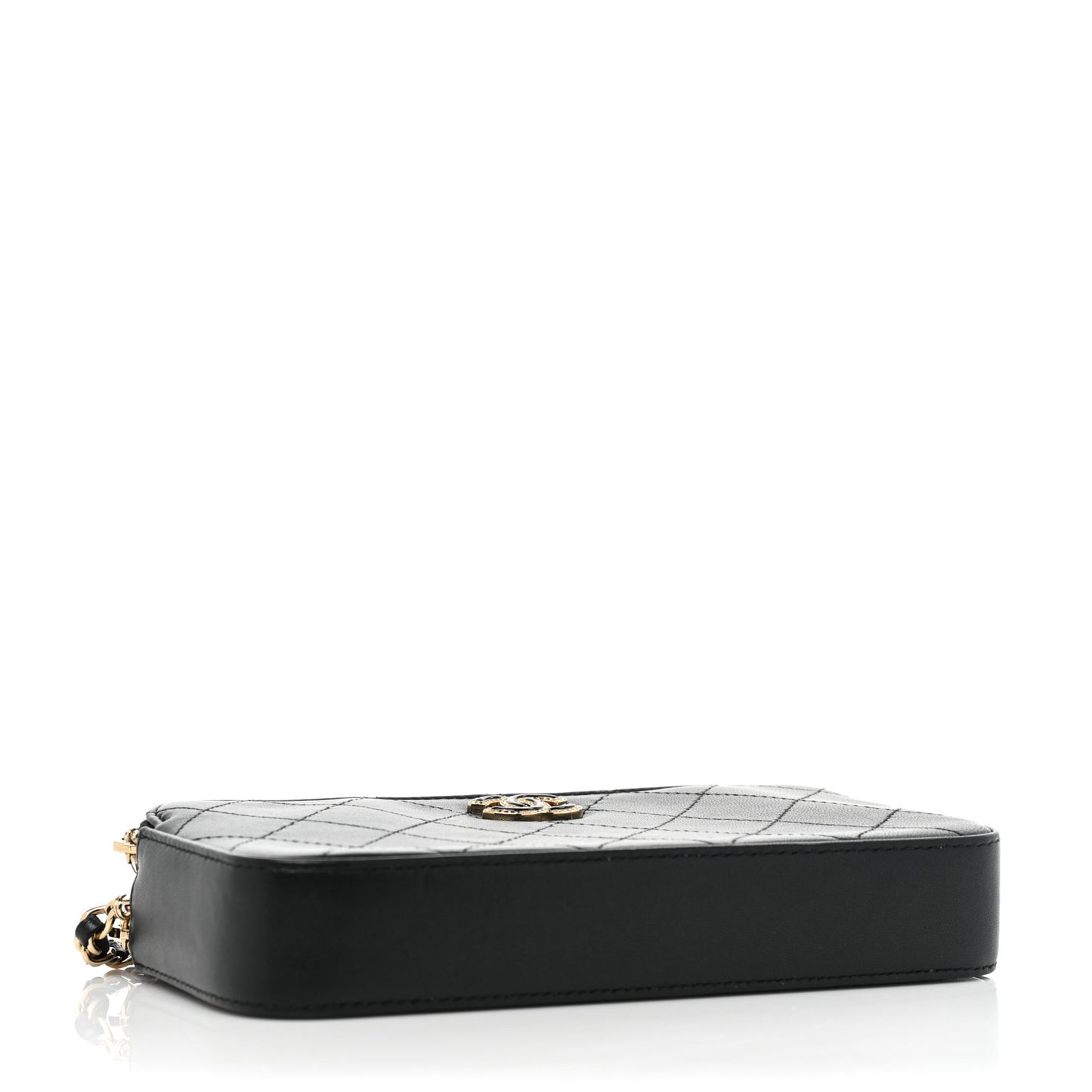 Goatskin Enamel Quilted Small Clutch With Chain Black