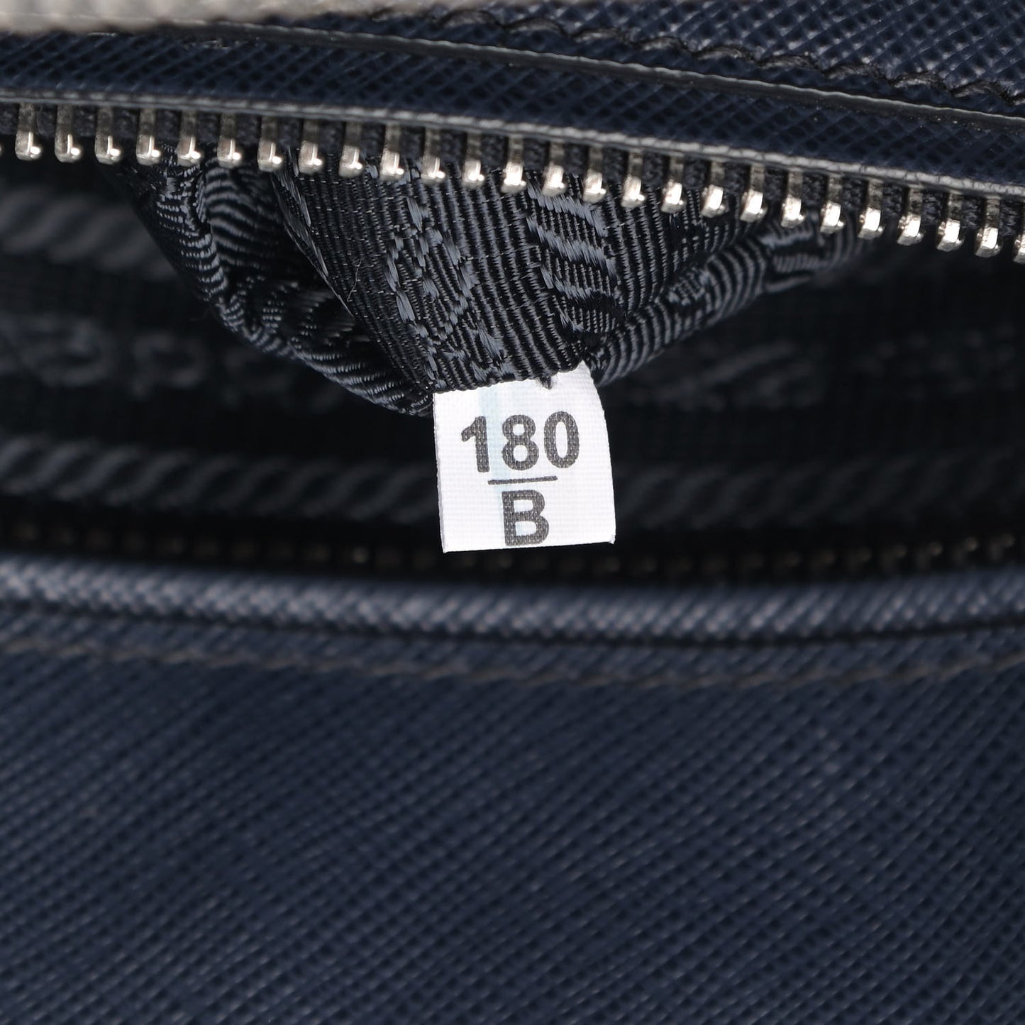 Saffiano Medium Galleria Double Zip Tote Baltico