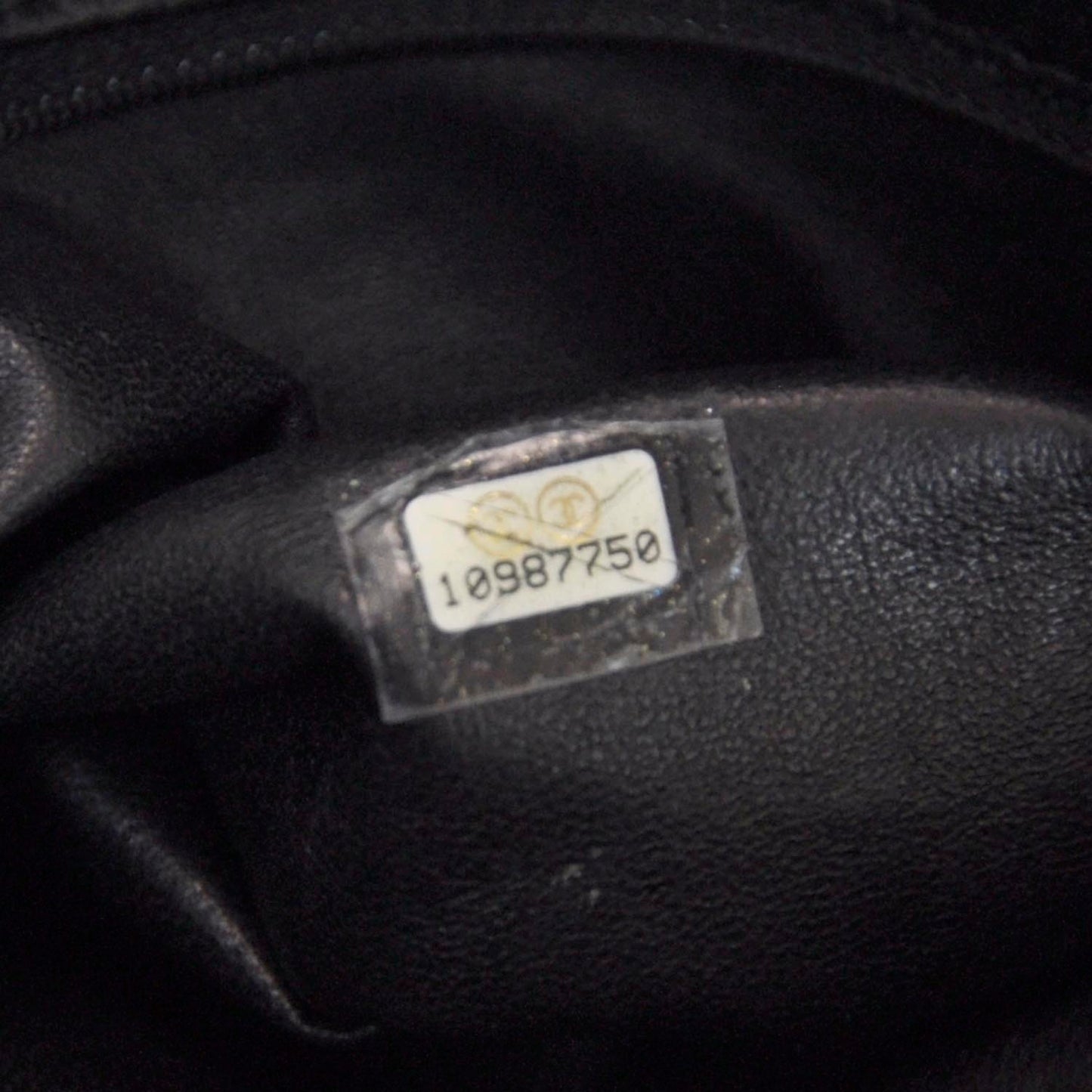 Leather Modern Chain Tote Black