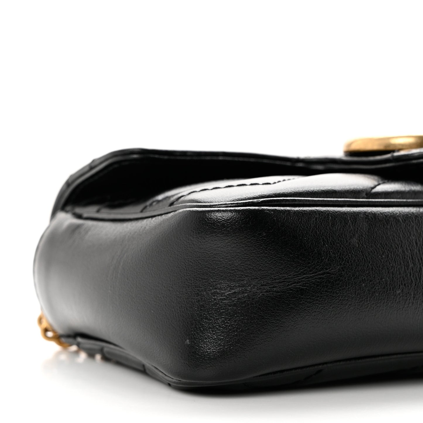 Calfskin Matelasse Super Mini GG Marmont Shoulder Bag Black