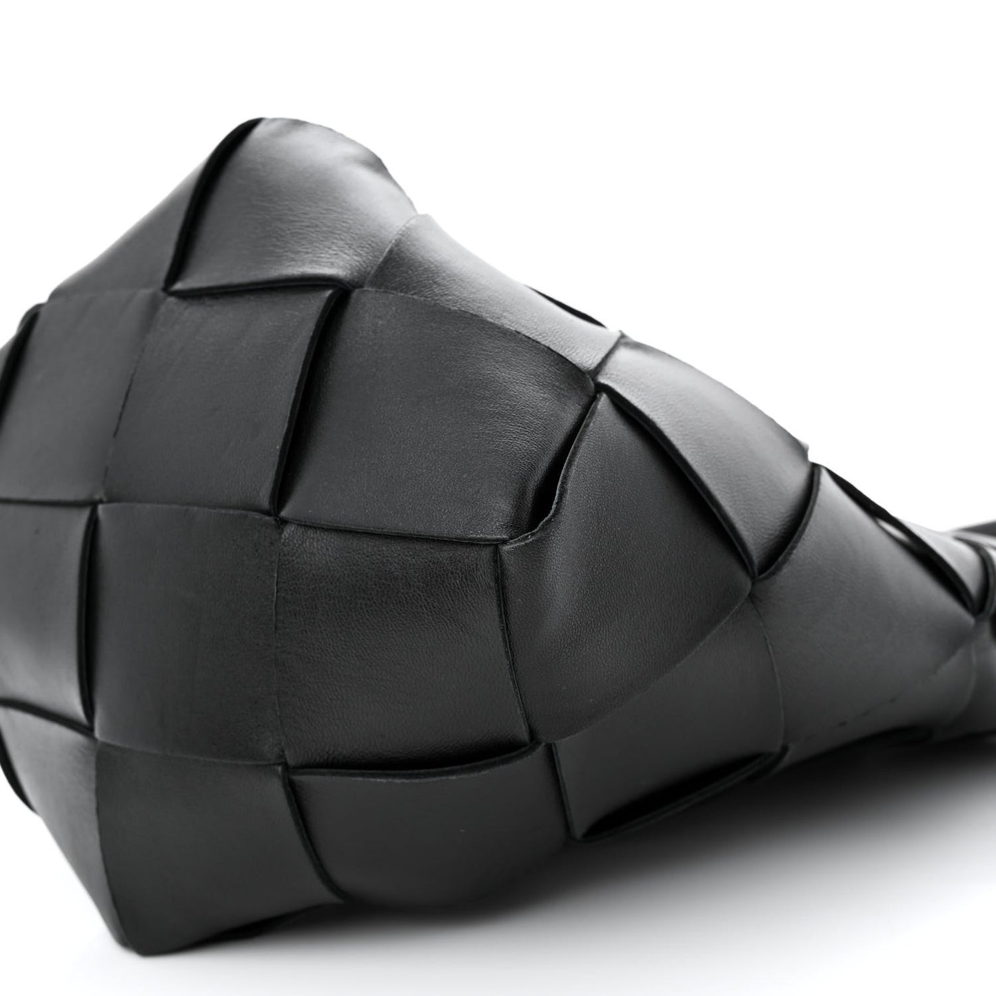 Nappa Maxi Intrecciato Clasp Bucket Bag Black
