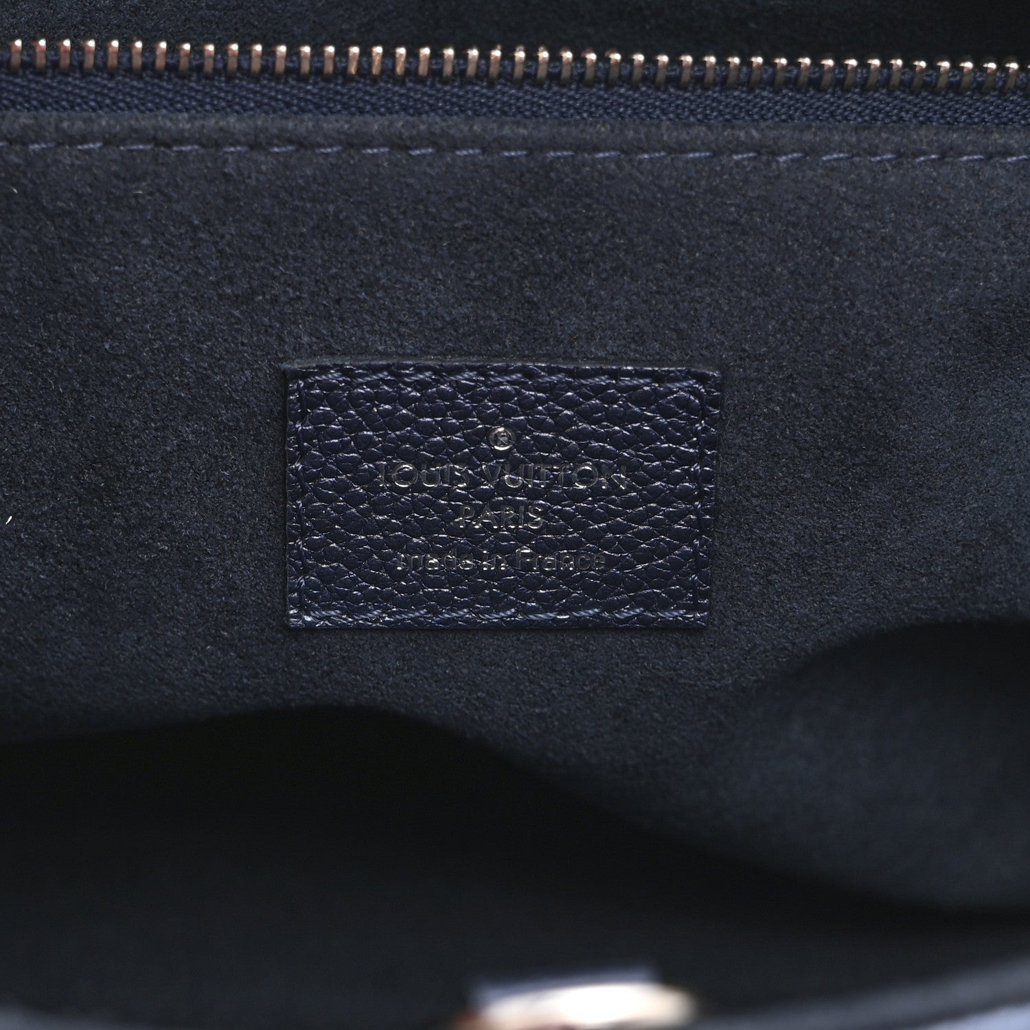 Louis Vuitton Metallic Empreinte Monogram Giant Onthego PM Navy Nacre 6 of 9