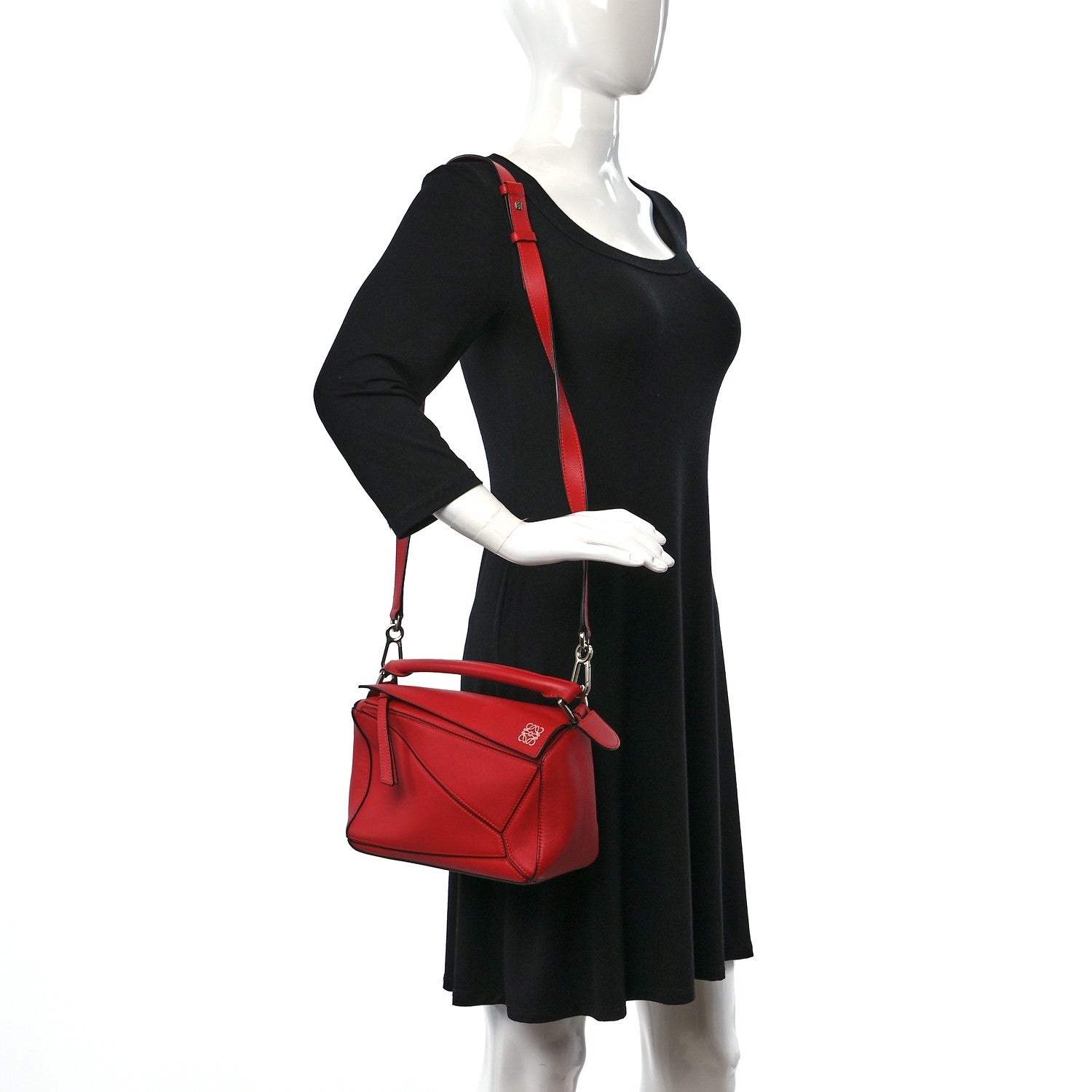 Loewe Calfskin Small Puzzle Bag Scarlet 2 of 9