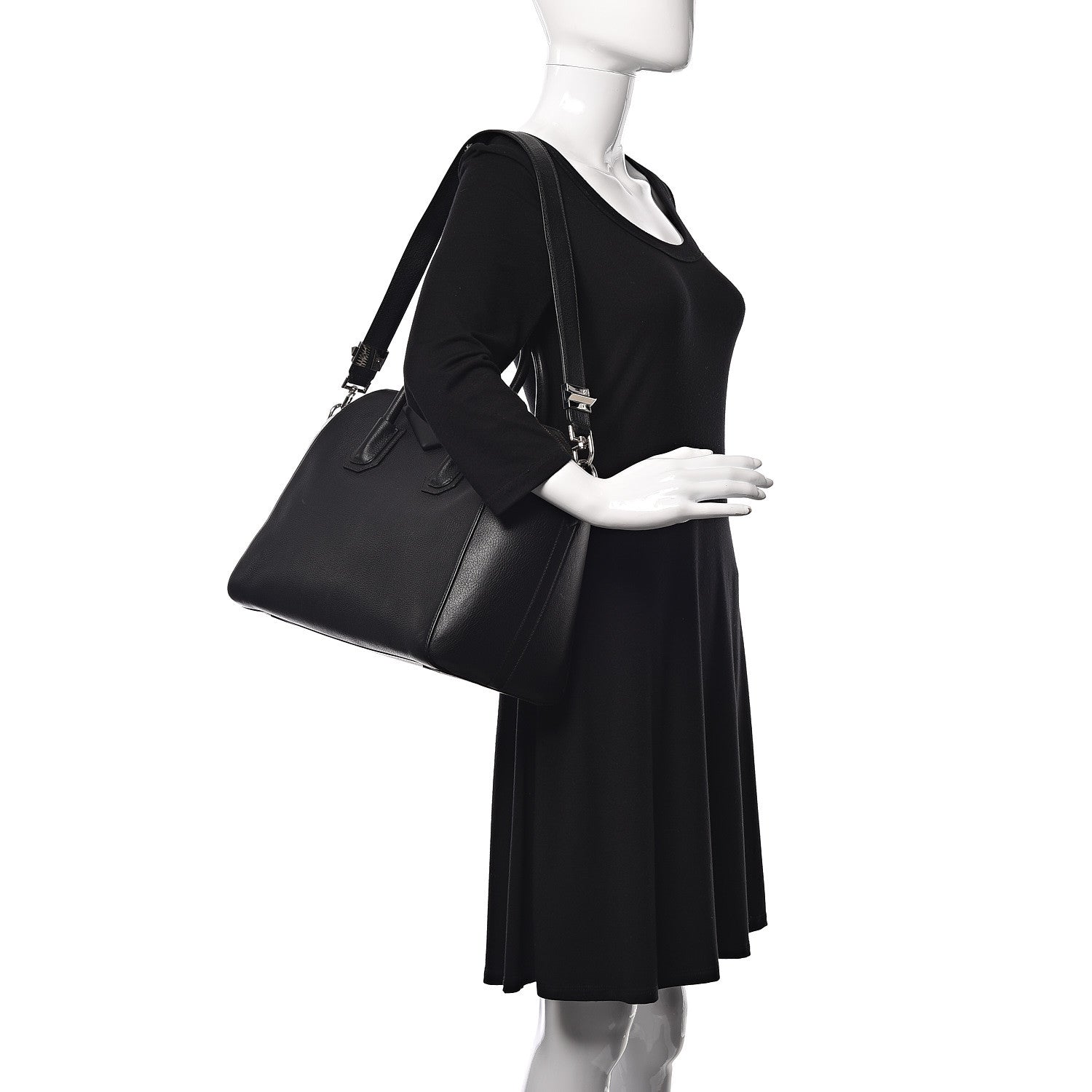 Givenchy Sugar Goatskin Medium Antigona Black 2 of 16
