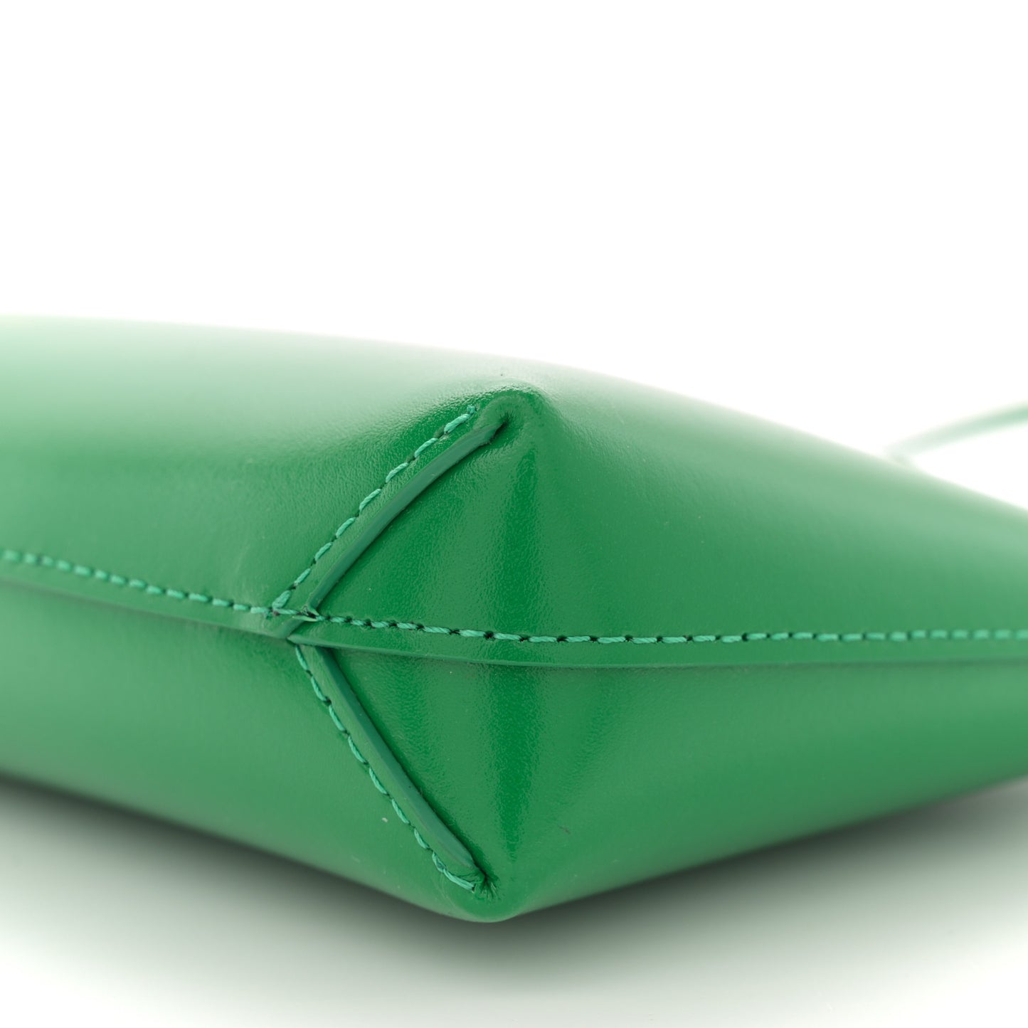 Calfskin Gaia Shoulder Bag Leaf