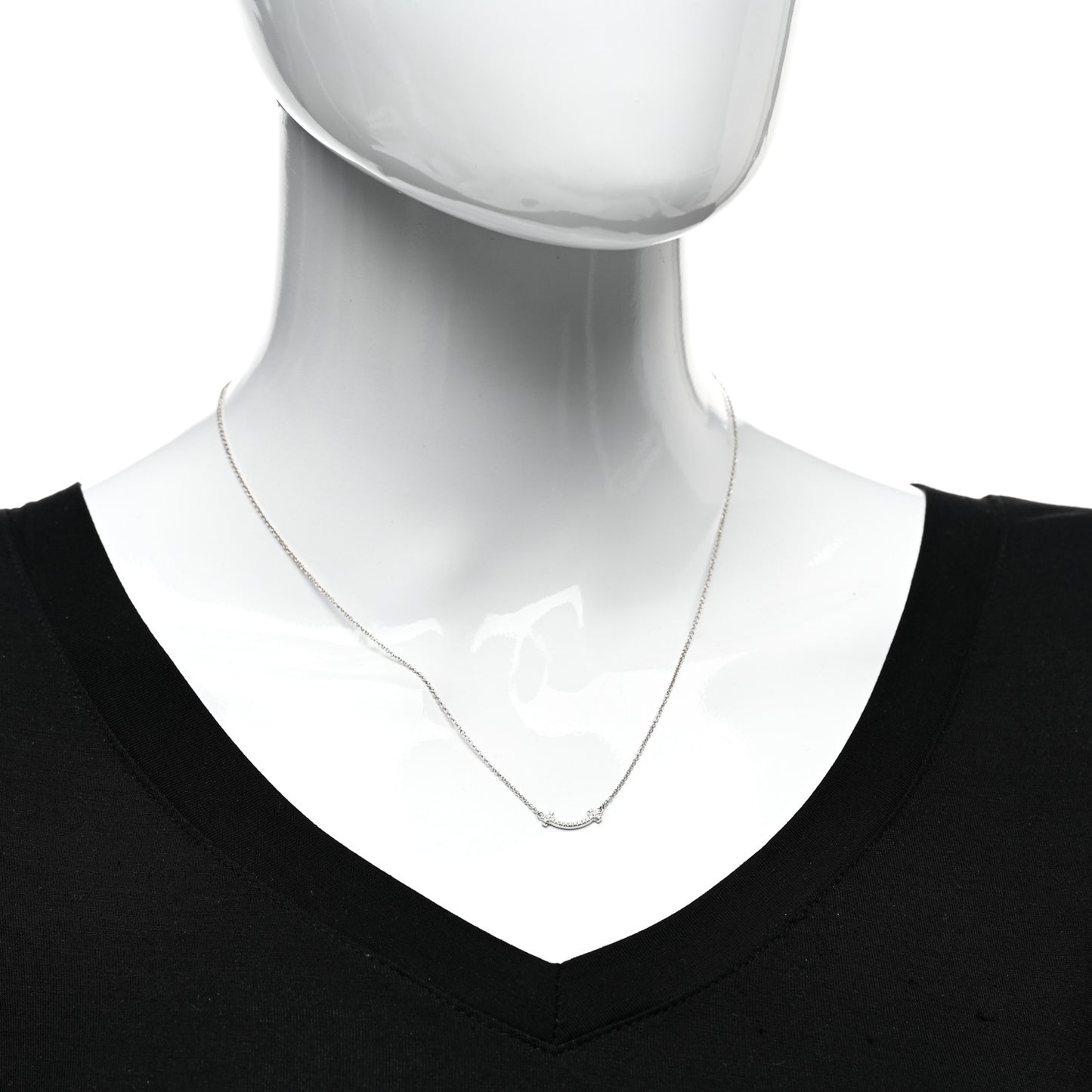 18K White Gold Diamond Mini T Smile Pendant Necklace