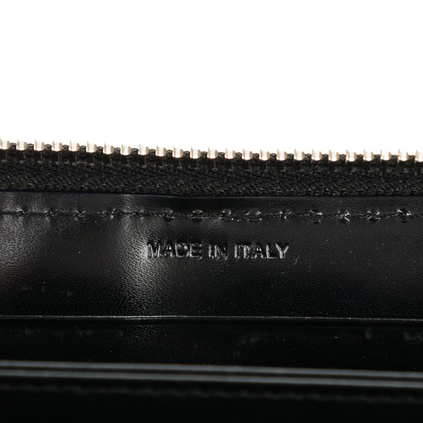 Supernova Check Large Zip Around Wallet Black