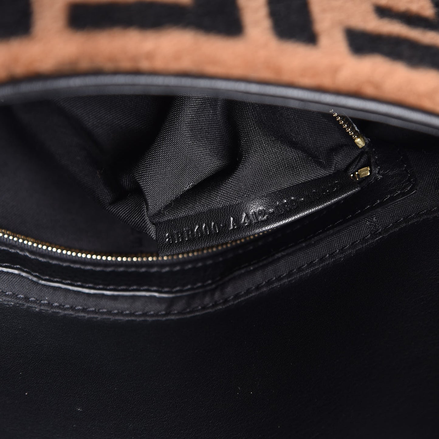 Shearling Vitello Dolce Macro FF 1974 Baguette Tobacco Black