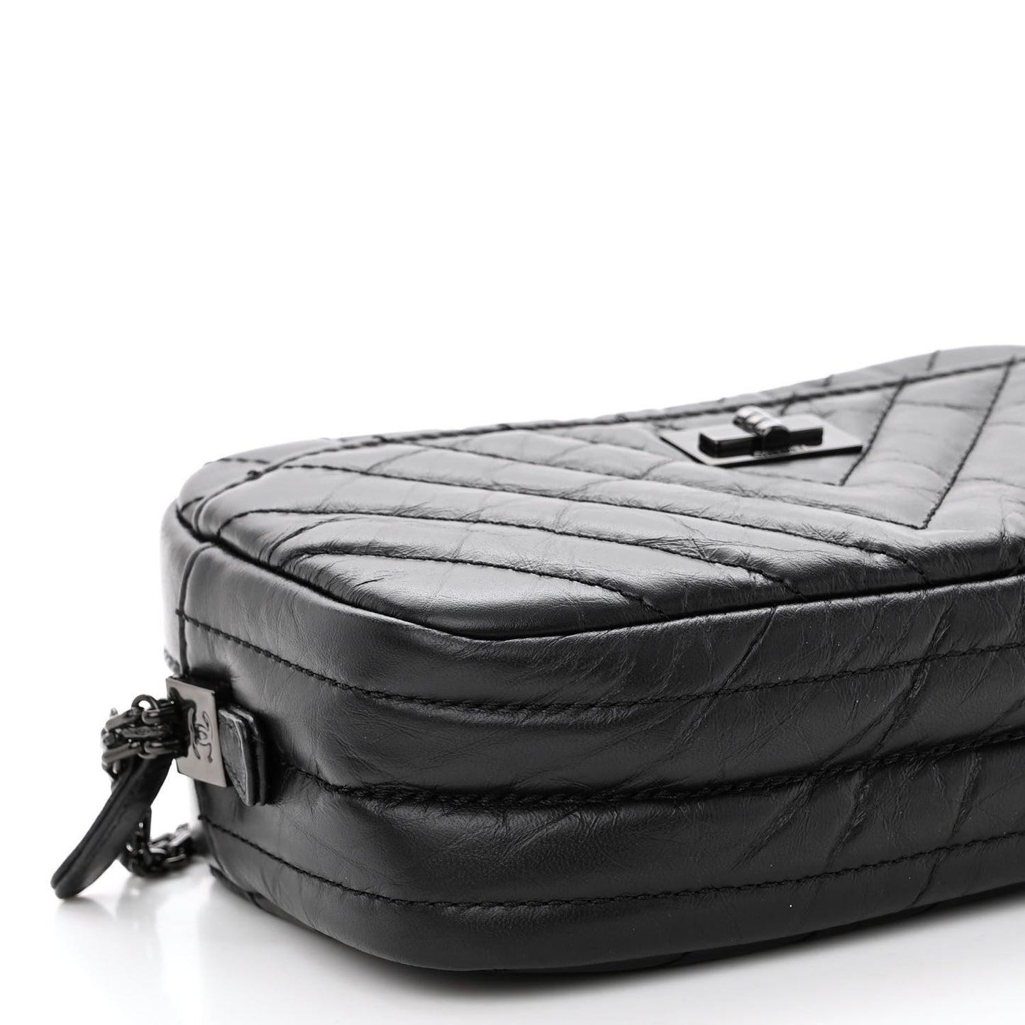 Aged Calfskin Chevron Mini Reissue Camera Case So Black