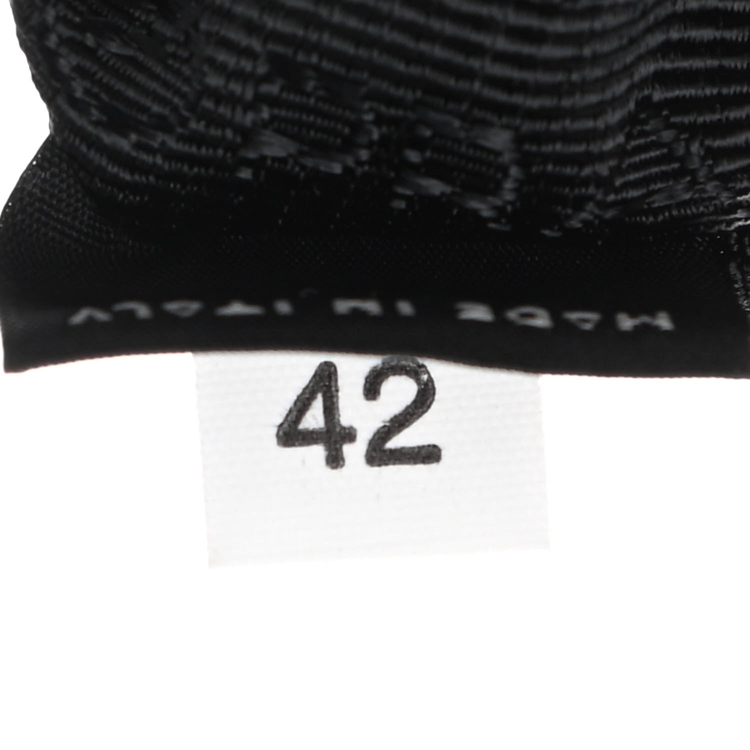 Prada Nylon Re-Edition 2005 Shoulder Bag Black 7 of 10