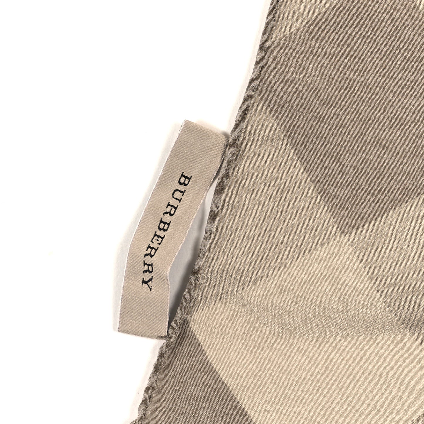 Silk Giant Check Scarf Pale Trench