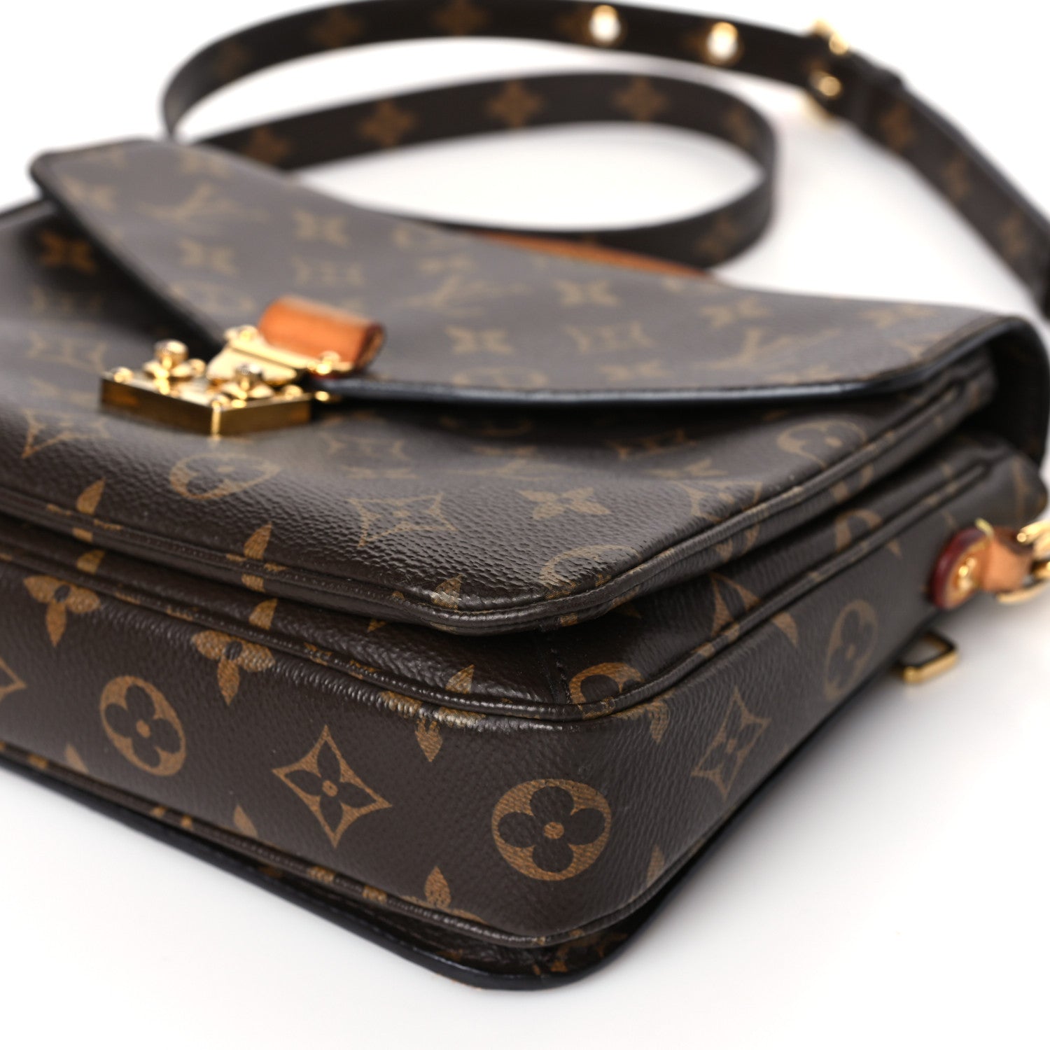 Louis Vuitton Monogram Pochette Metis 8 of 13