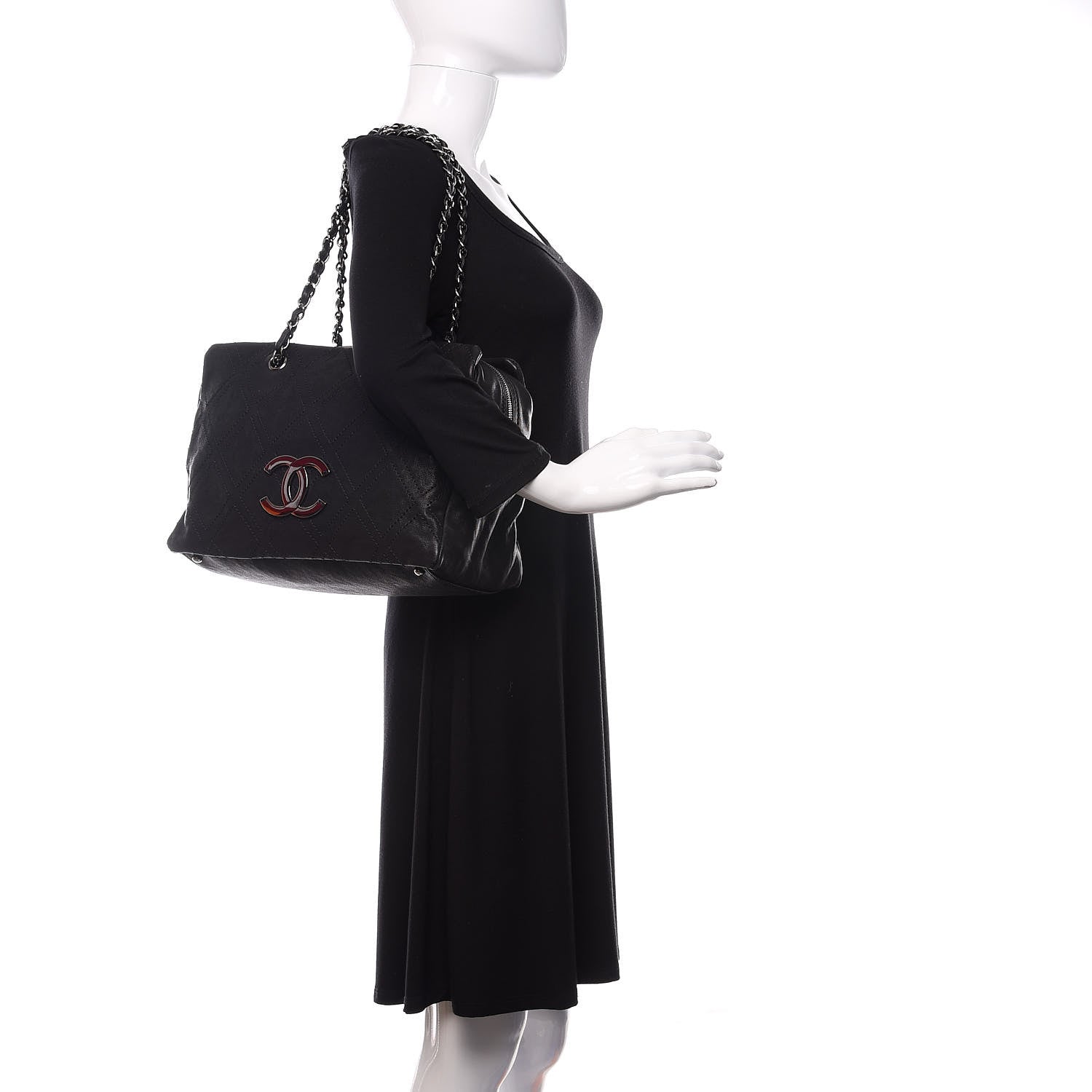 Chanel Calfskin Large Diamond Stitch Tote Black 2 of 10