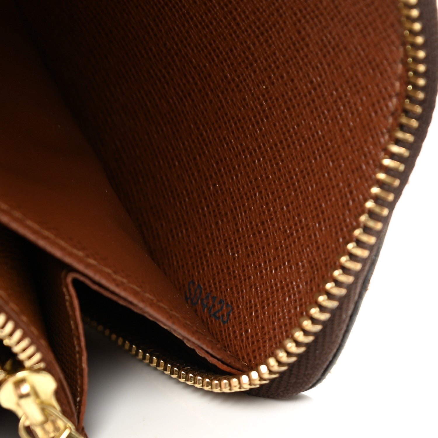 Louis Vuitton Monogram Zippy Wallet 7 of 11