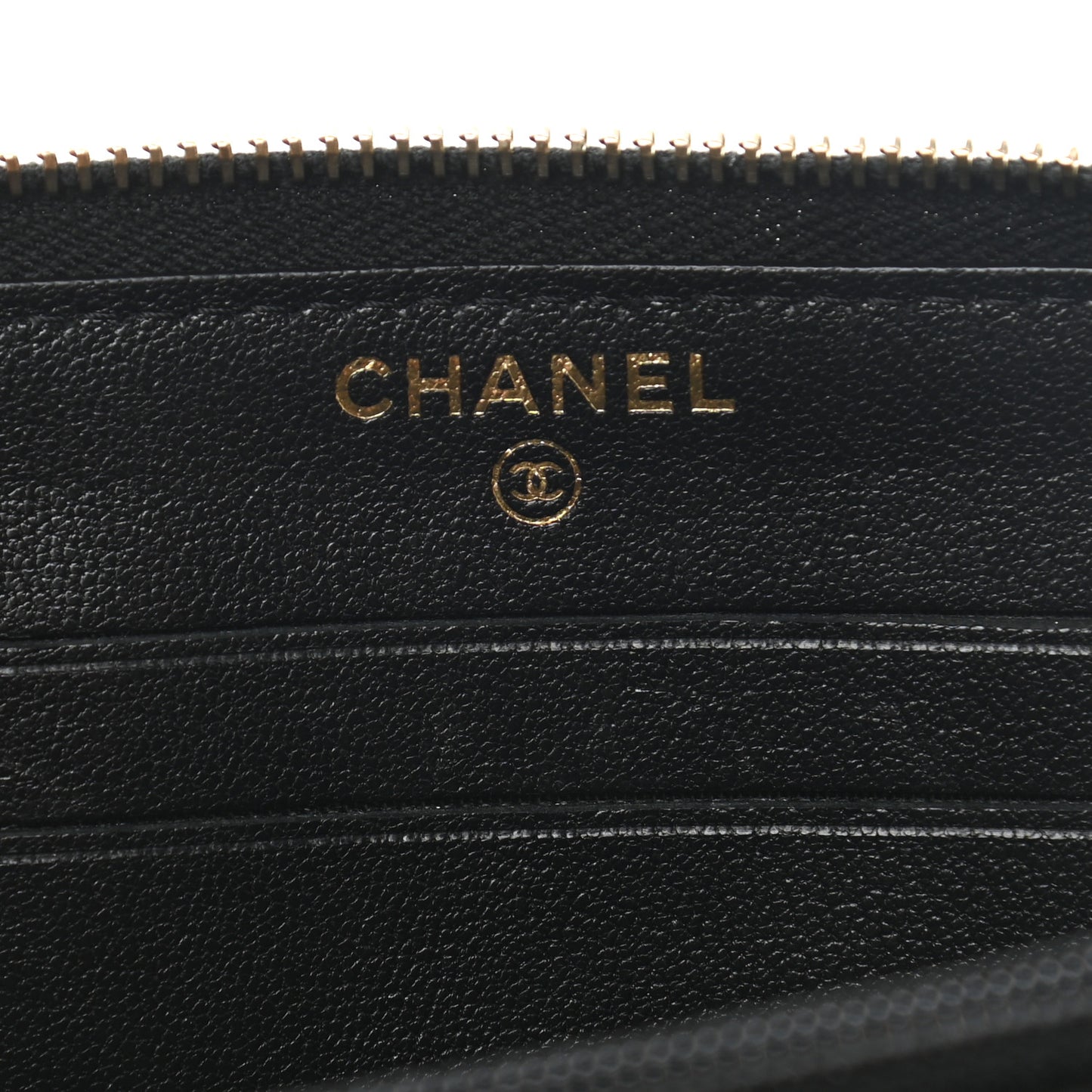 Caviar Sheepskin Chevron Quilted Medium Mademoiselle Vintage Zip Around Wallet Black
