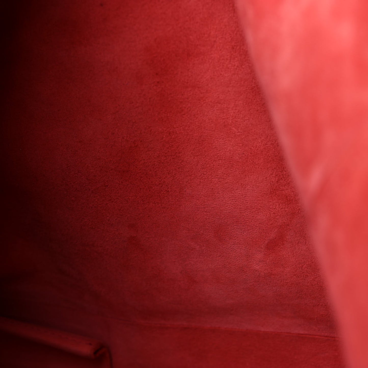 Lambskin Horizontal Cabas Magenta