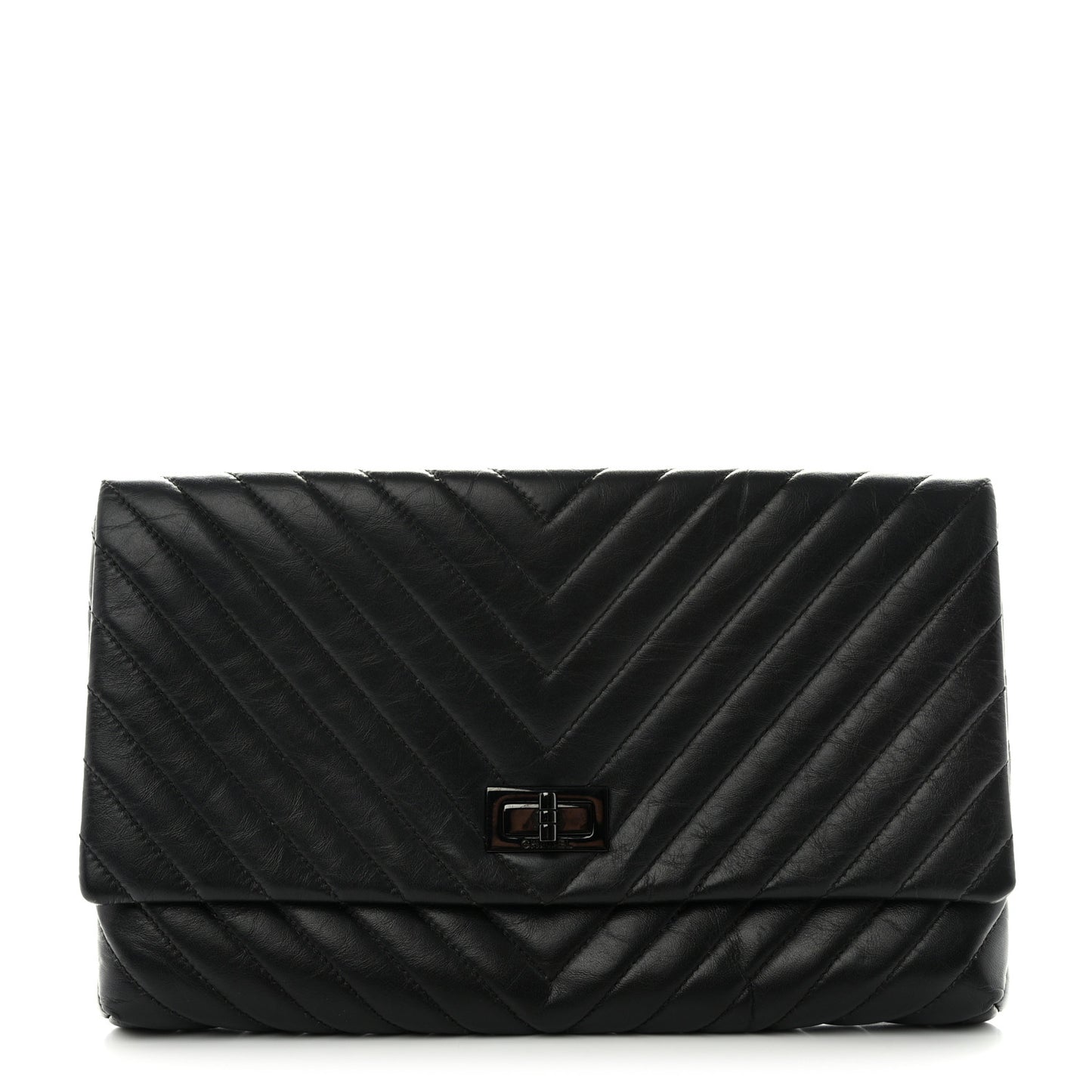 Aged Calfskin Chevron Quilted Reissue 2.55 Clutch Black