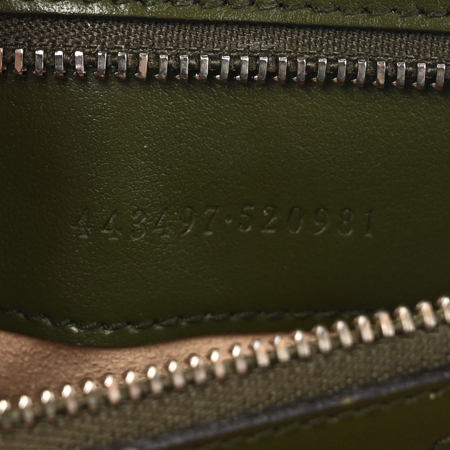 Calfskin Matelasse Aria Small GG Marmont Shoulder Bag Military Wood