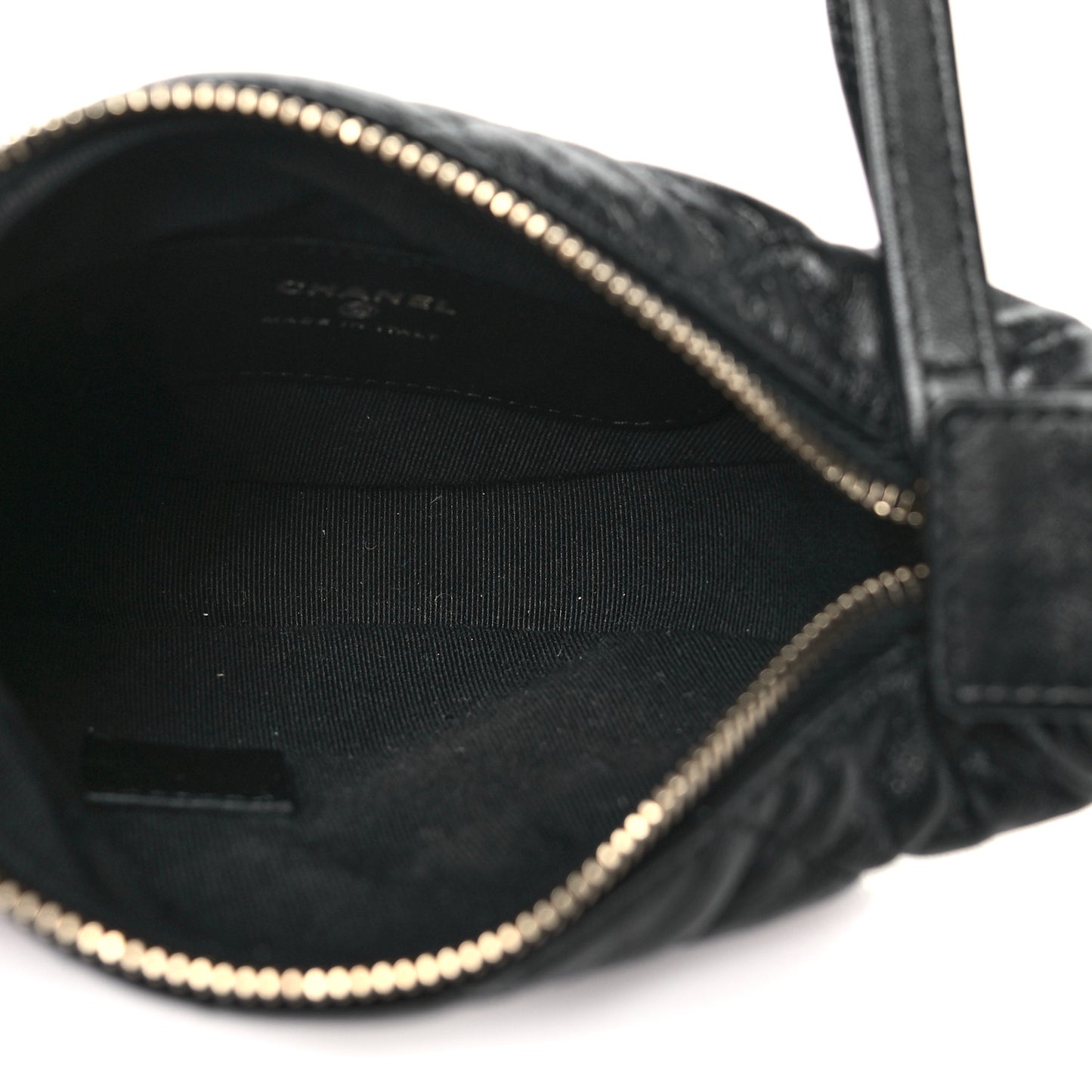 Lambskin Quilted Chain Around Pouch Black