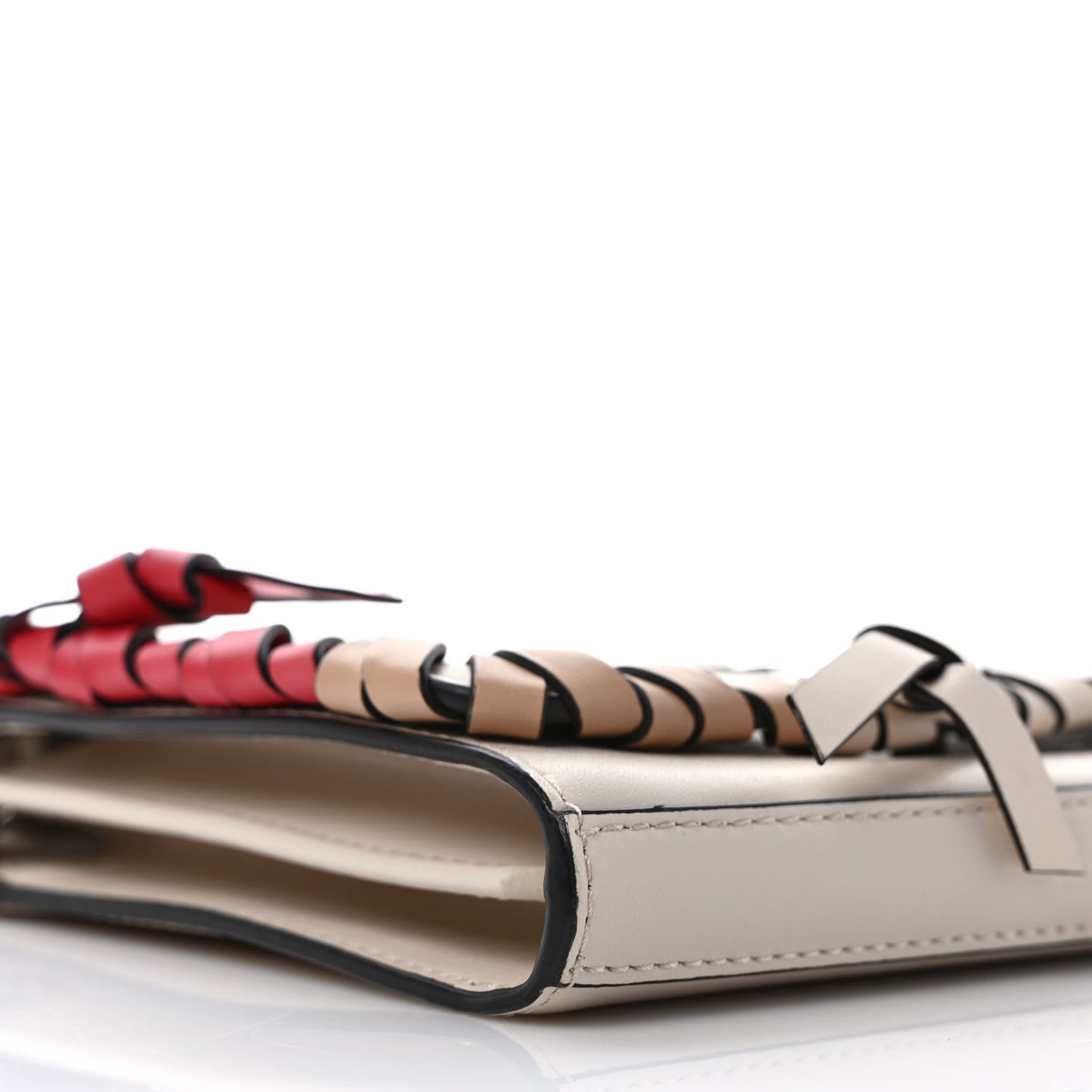 Vitello Liberty F is Fendi Whipstitch Bow Wallet On Chain Camelia Multicolor