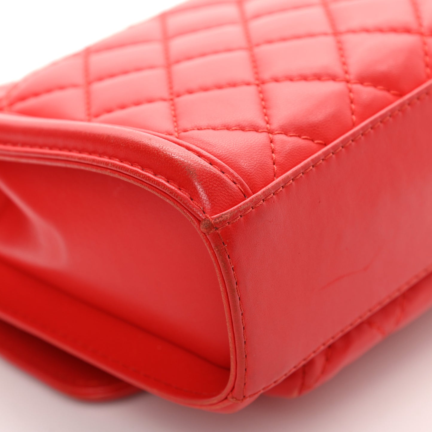 Lambskin Quilted Small Geometric Flap Red
