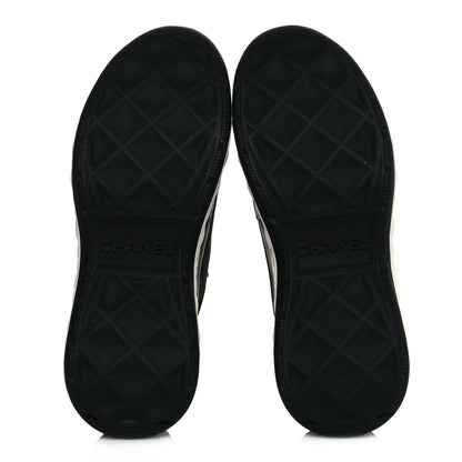Chanel Velvet Calfskin Mixed Fibers CC Sneakers 36 Black 5 of 7