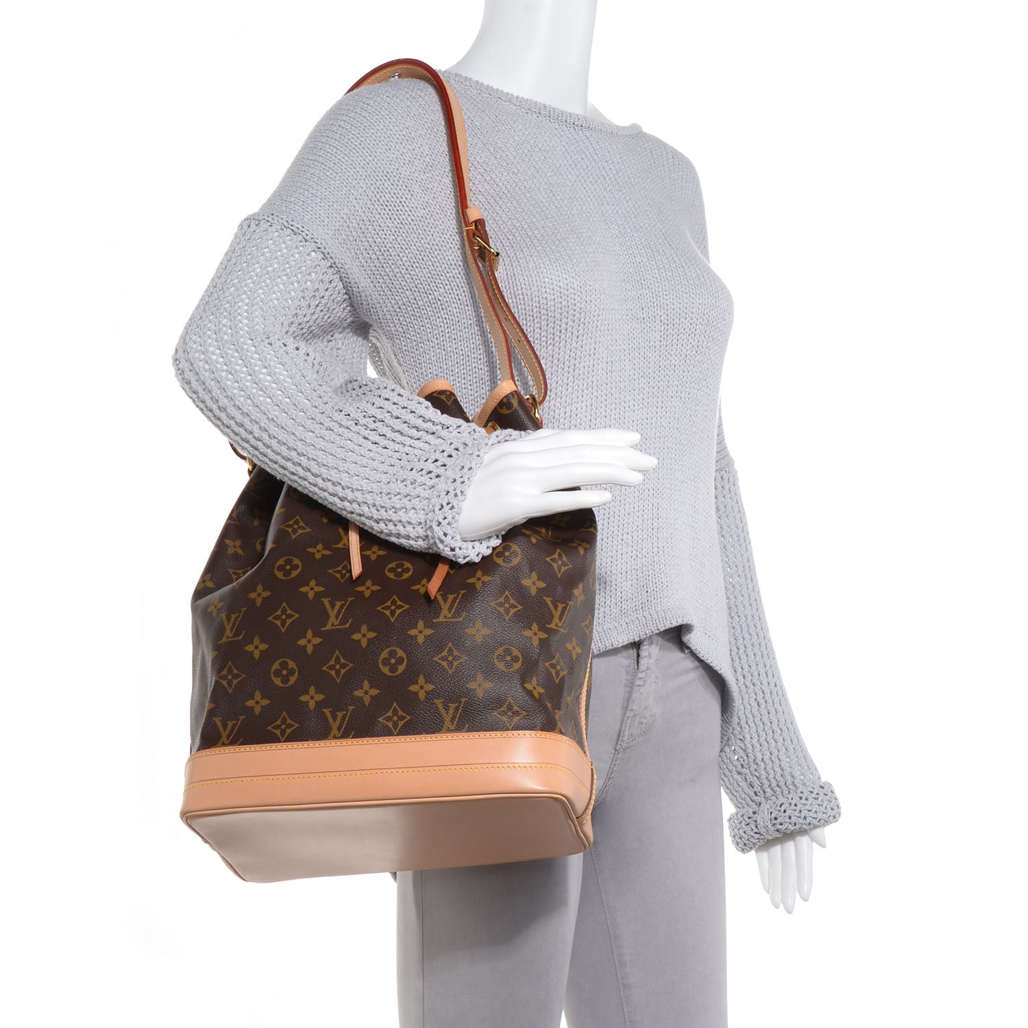 Louis Vuitton Monogram Noe 2 of 9