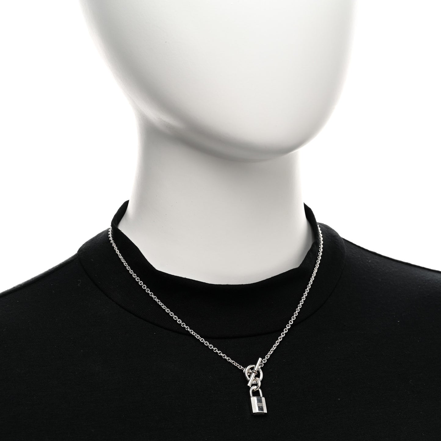 Sterling Silver Cadenas Kelly Lock Pendant Necklace