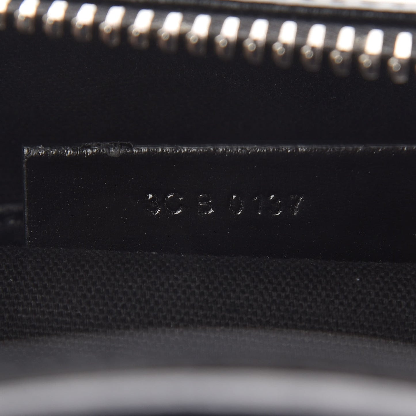 Shiny Lord Calfskin Small Antigona Black