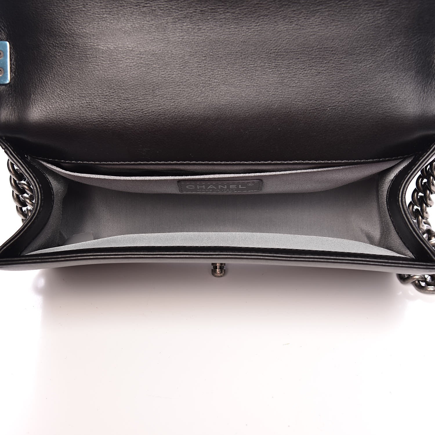 Chanel Calfskin Chevron Medium Boy Flap Black 5 of 11