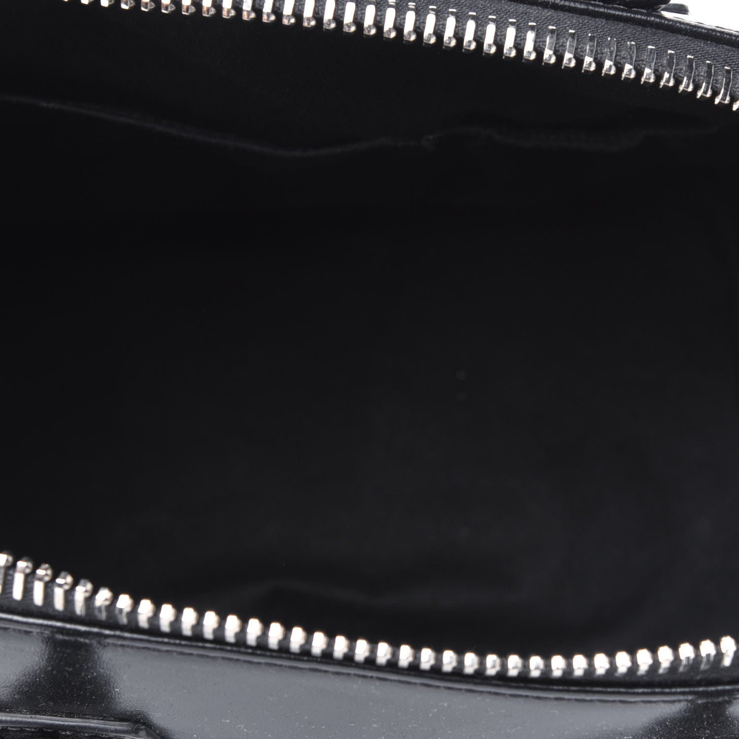 Givenchy Shiny Lord Calfskin Medium Antigona Black 6 of 16