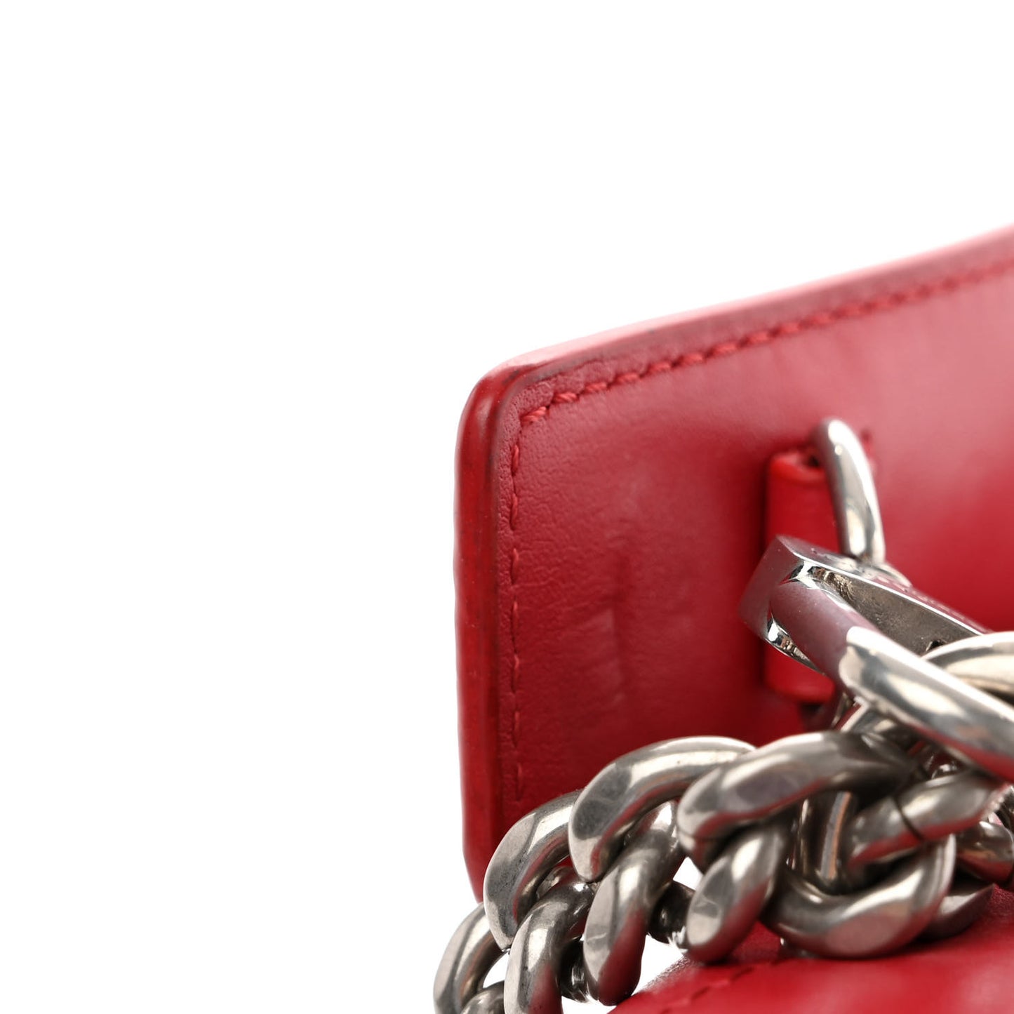 Calfskin New Wave Chain MM Ecarlate