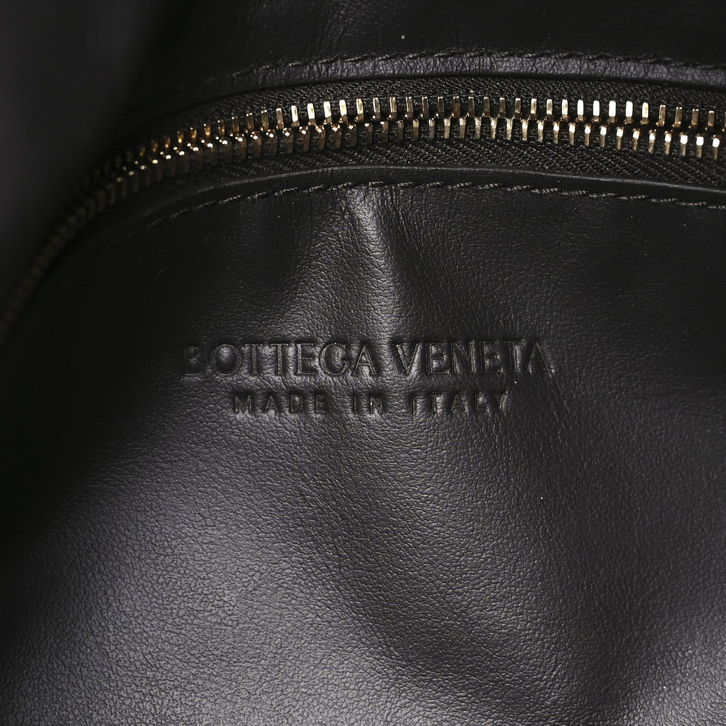 Suede Intrecciato Medium Hop Fondant