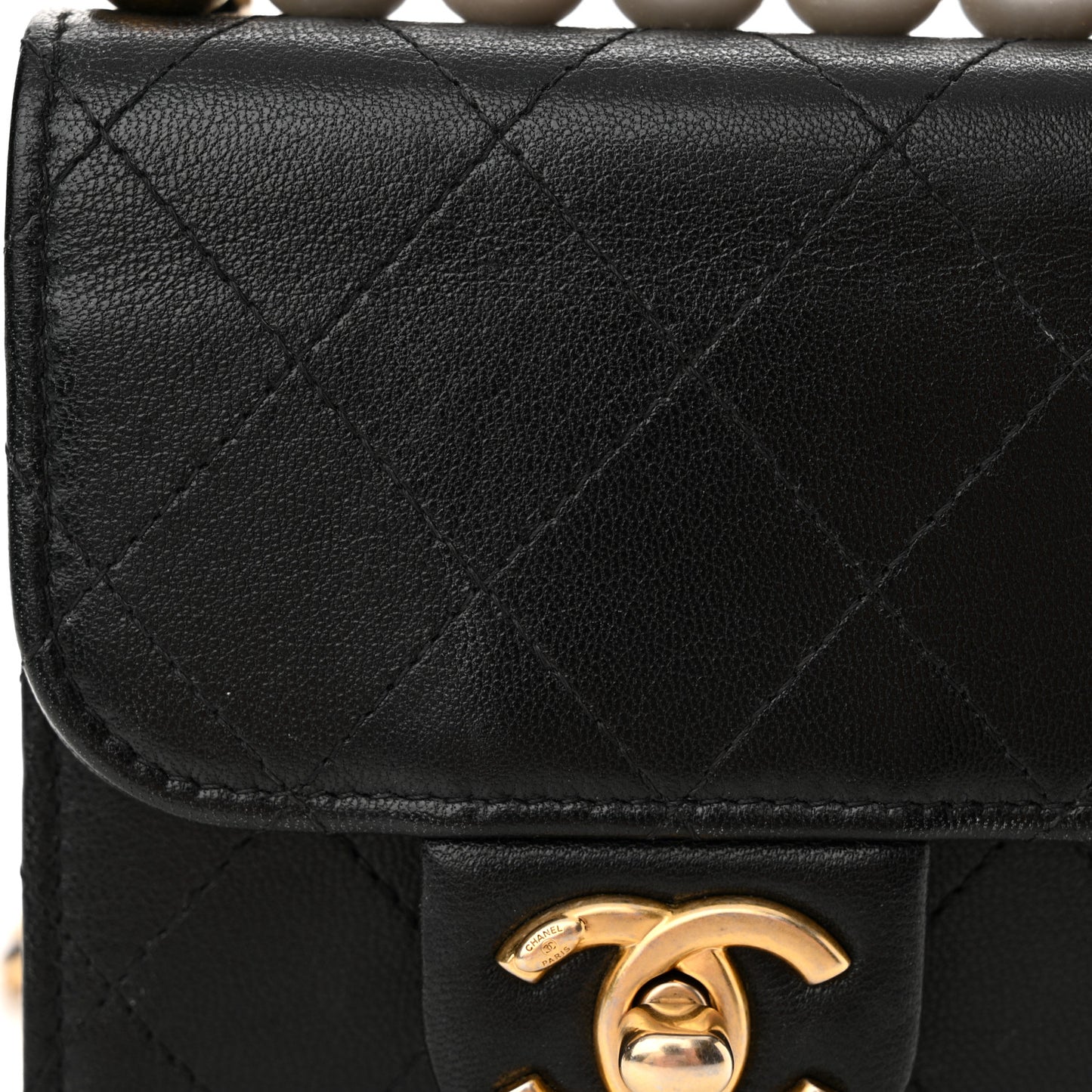 Goatskin Chic Pearls Clutch On Chain Black