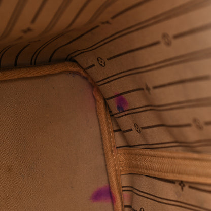 Louis Vuitton Monogram Neverfull MM 9 of 20