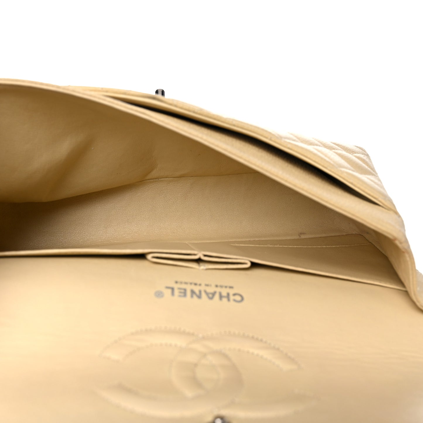 Caviar Quilted Medium Double Flap Beige Clair