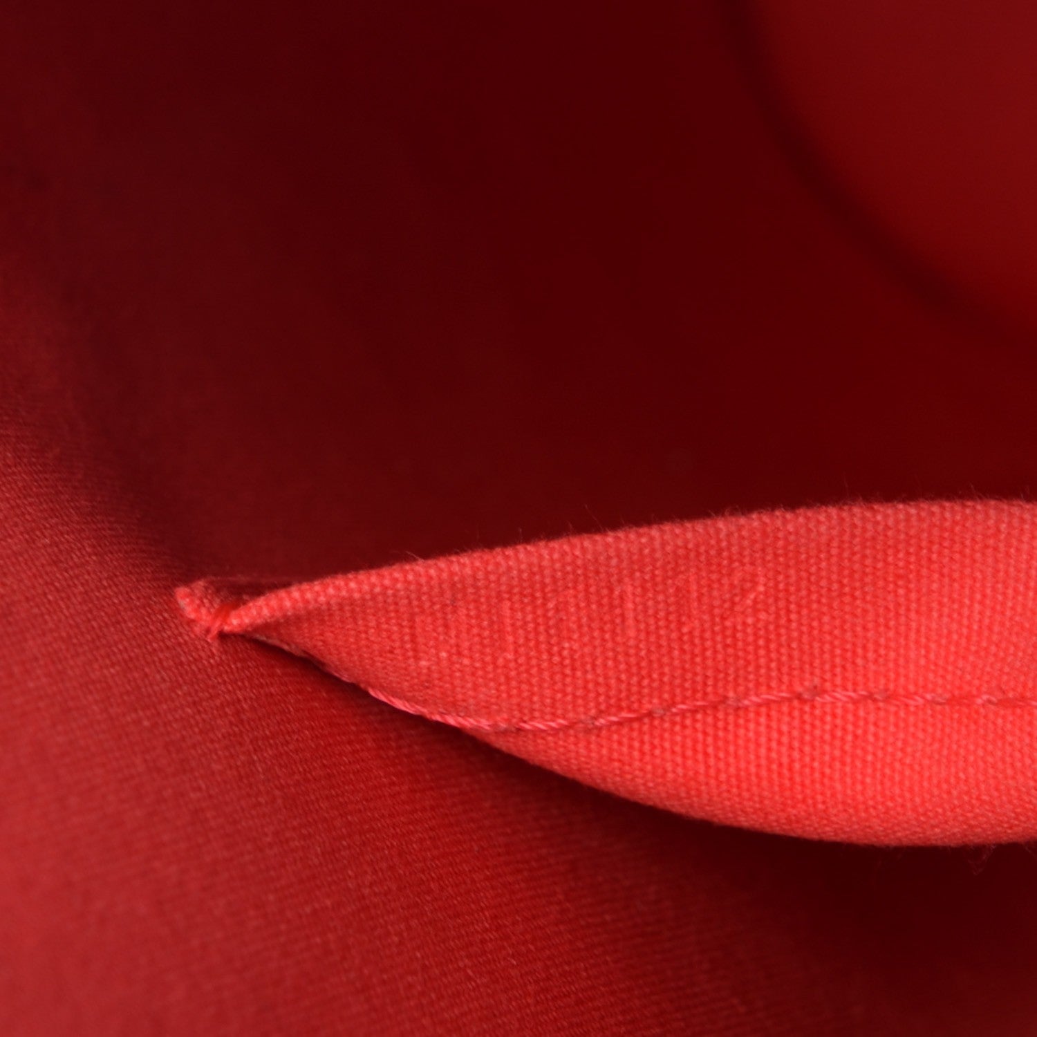 Louis Vuitton Vernis Alma PM Rouge Grenadine 6 of 7